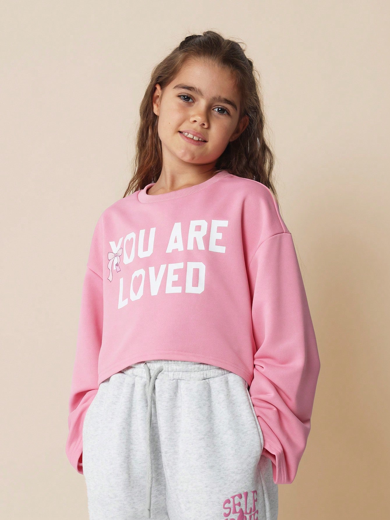 Tween Girls Comfy Crop Fit Long Sleeve Tee With Graphic Print