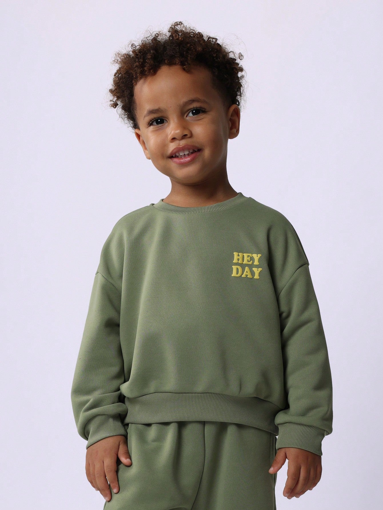 Young Boys Comfy Crew Neck Sweatshirt And Jogger With Puff Graphic Print 2 Piece Set