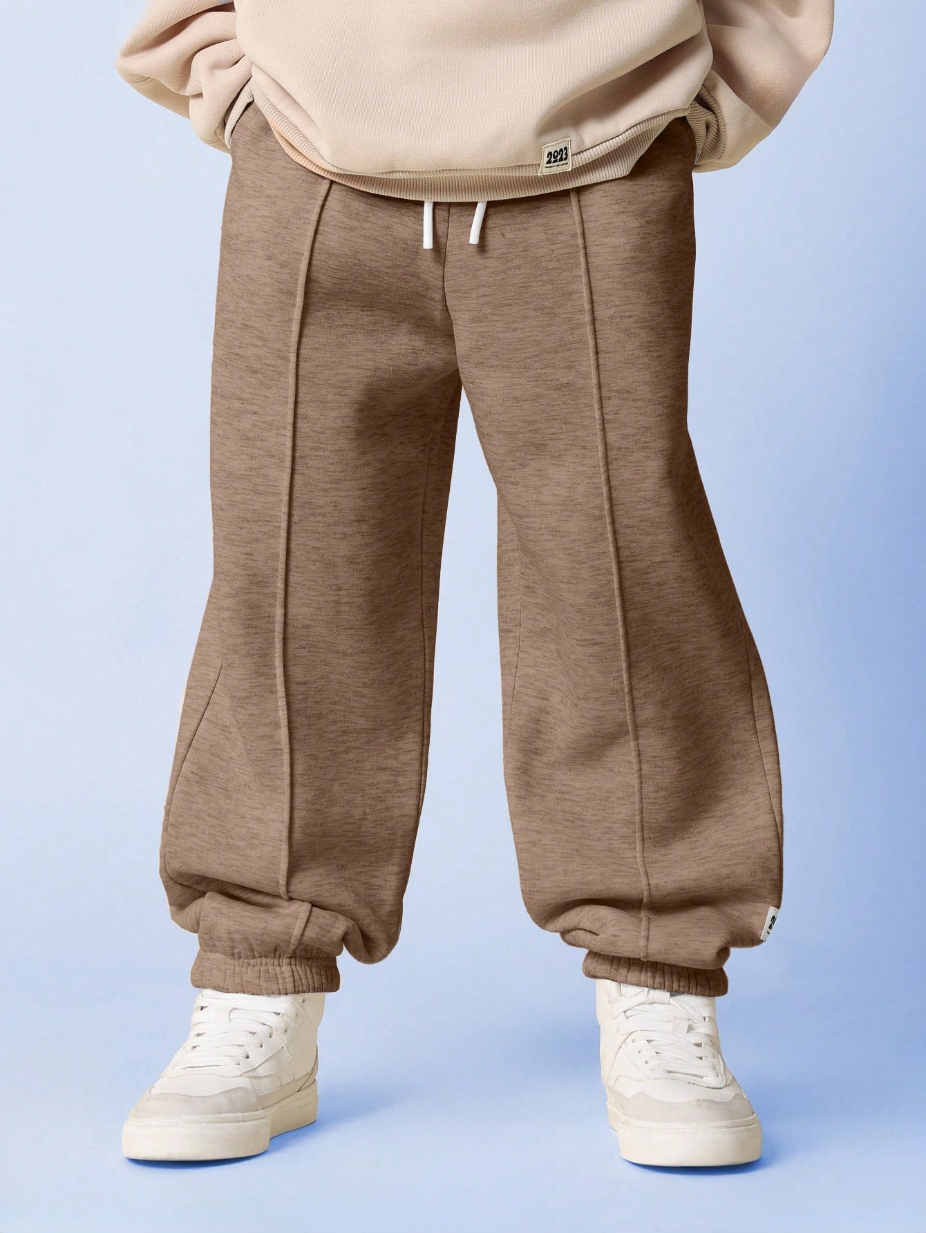 Tween Boys Loose Fit 90's Essential Jogger With Front Seam Detail