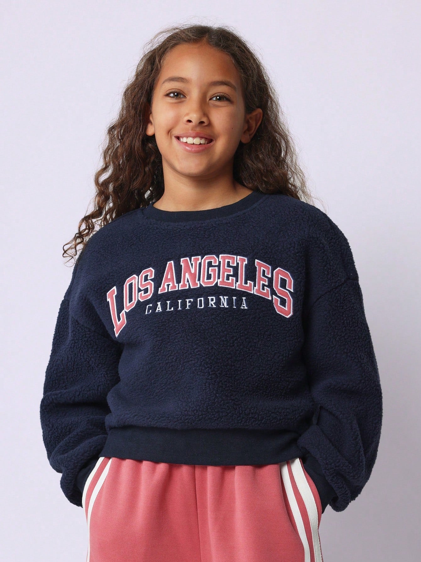 Tween Girls Comfy Crop Los Angeles Sweatshirt And Contrast Colour Sweatpants 2 Piece Set