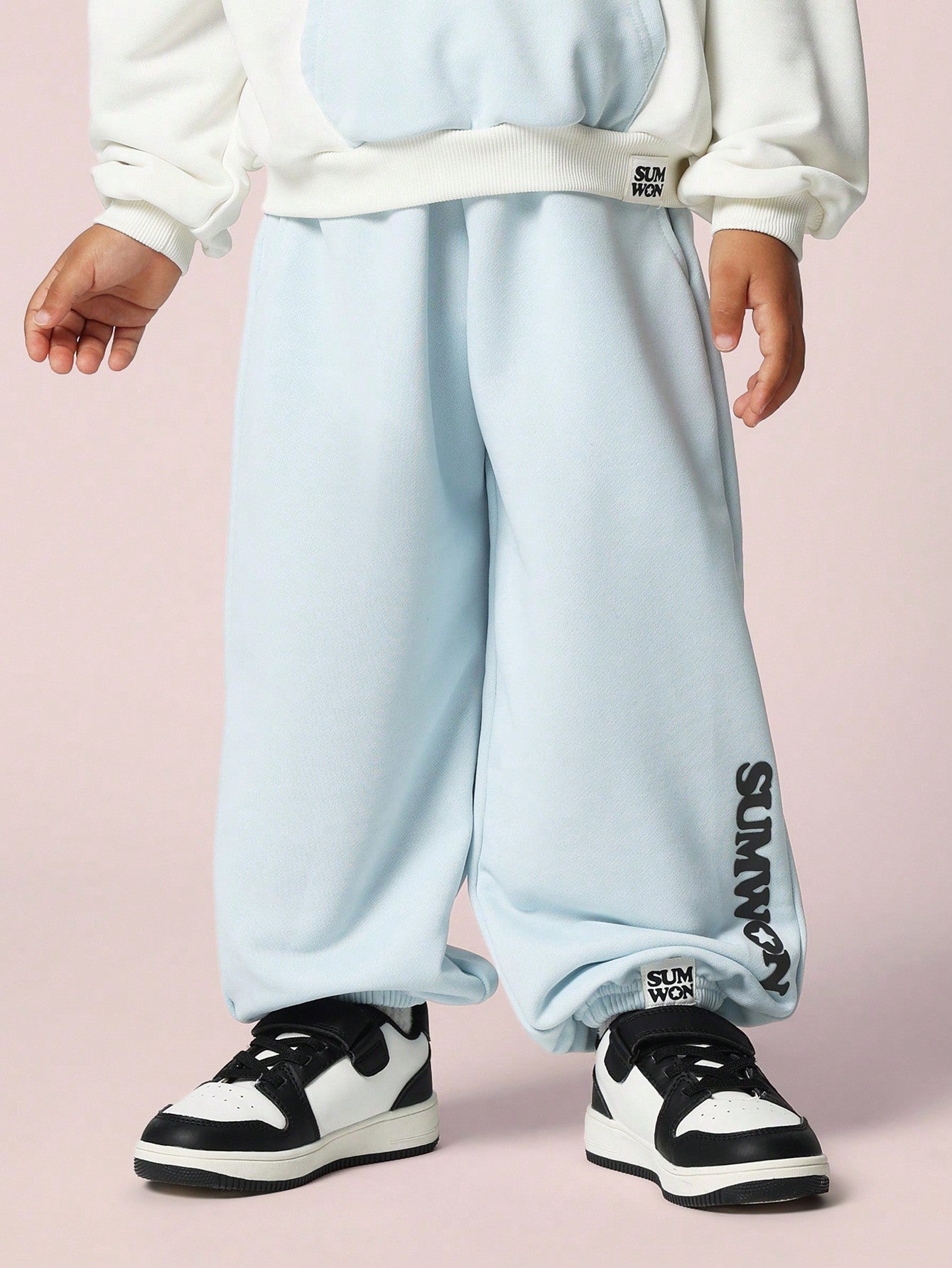 Young Boys Comfy Soft Colour Blocked Hoodie And Sweatpants 2 Piece Set