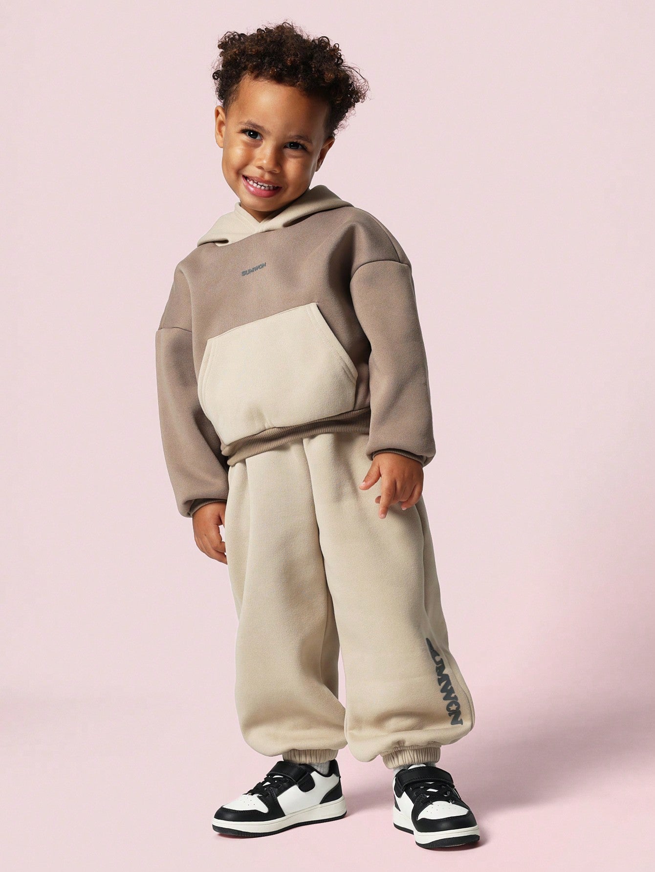 Young Boys Comfy Overhead Contrast Colour Panel Hoodie And Jogger 2 Piece Set