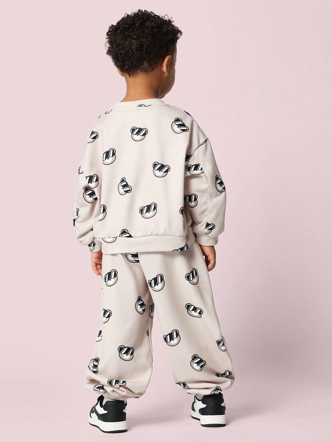 Young Boys Comfy All Over Print Sweatshirt And Jogger 2 Piece Set