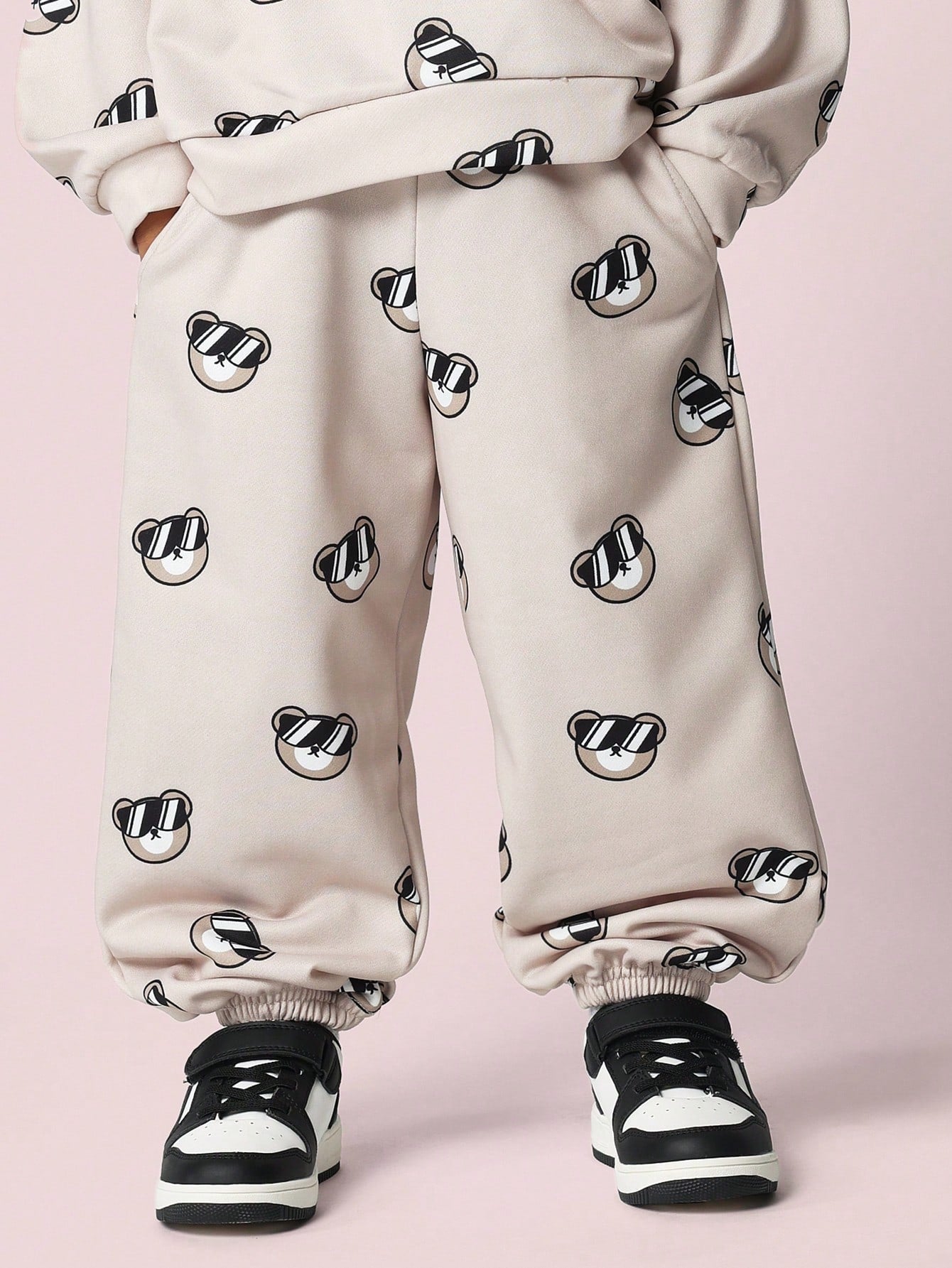 Young Boys Comfy All Over Print Sweatshirt And Jogger 2 Piece Set