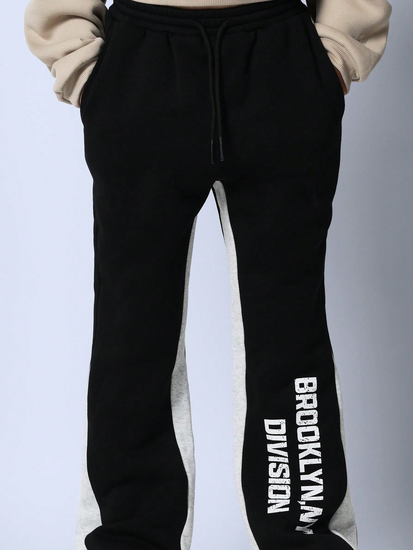 Tween Boys Comfy Flare Fit Contrast Panel Sweatpants With Graphic Print