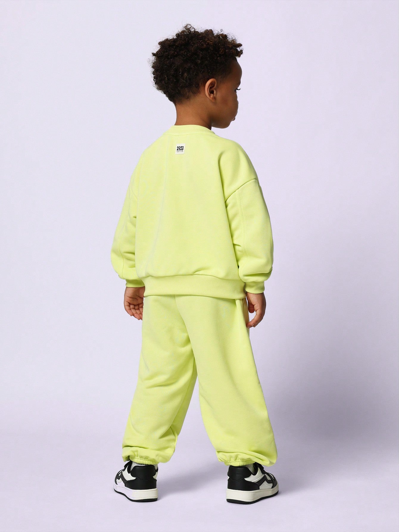 Young Boys Comfy Soft Crewneck Sweatshirt And Sweatpants 2 Piece Set