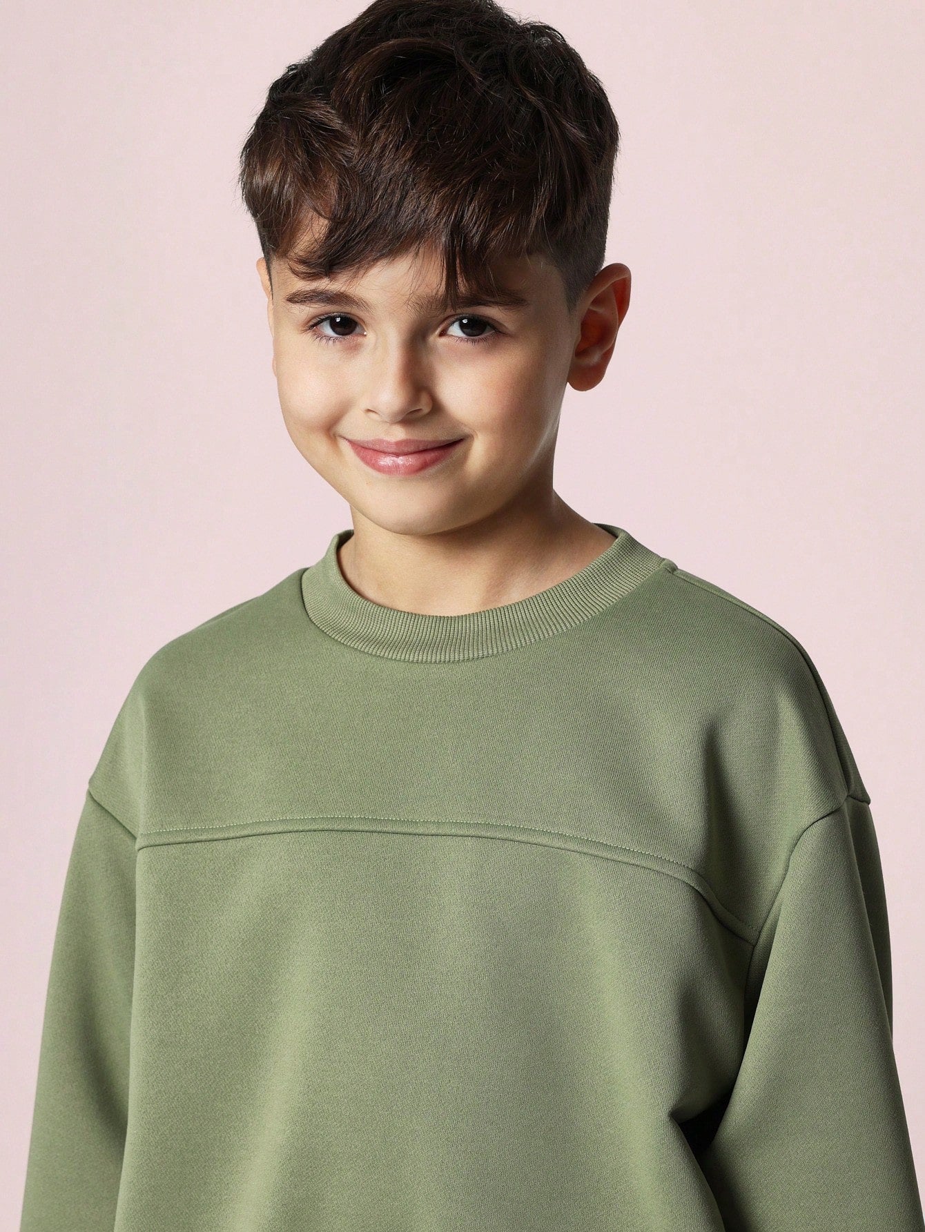 Tween Boys Comfy Regular Fit Sweatshirt With Seam