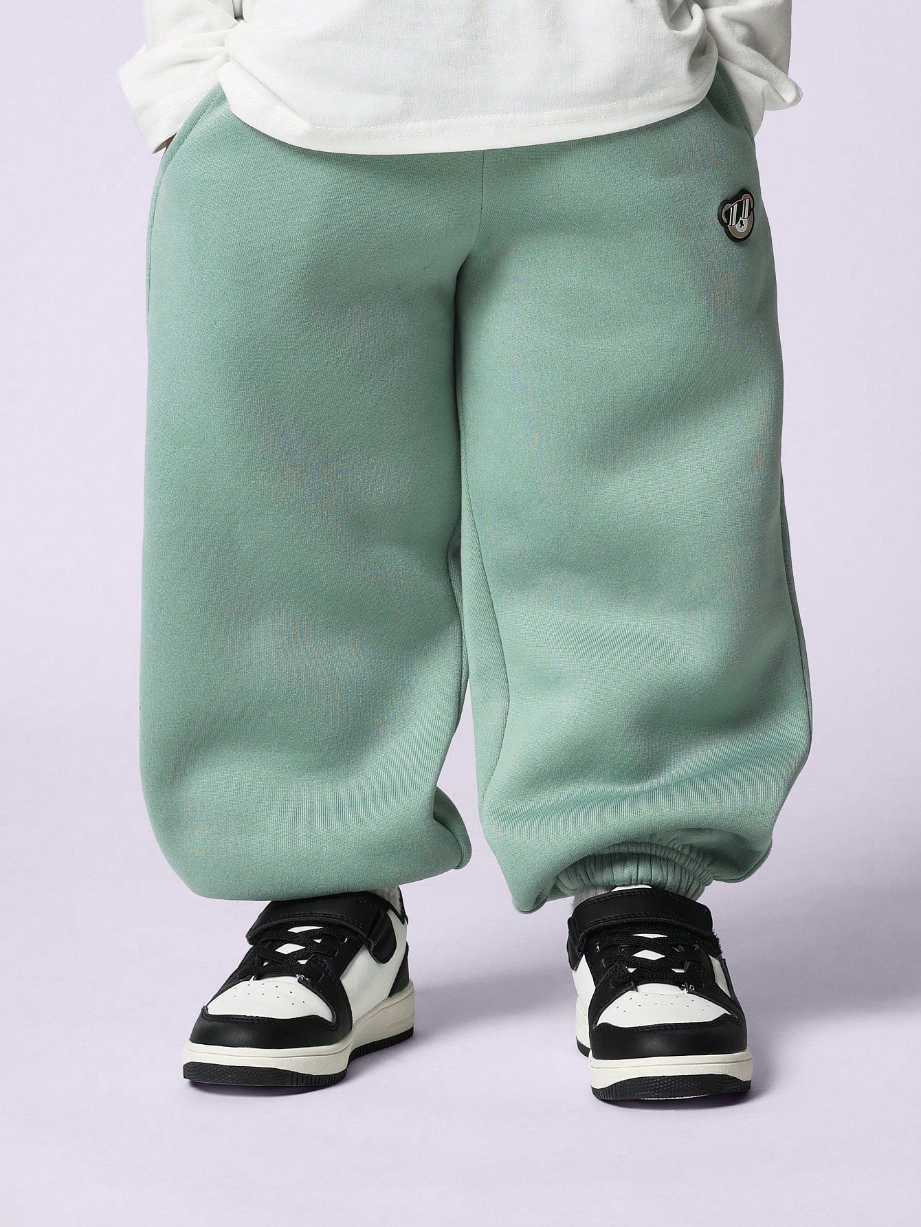 Young Boys Comfy Cuff Slim Fit Jogger With Silicon Badge