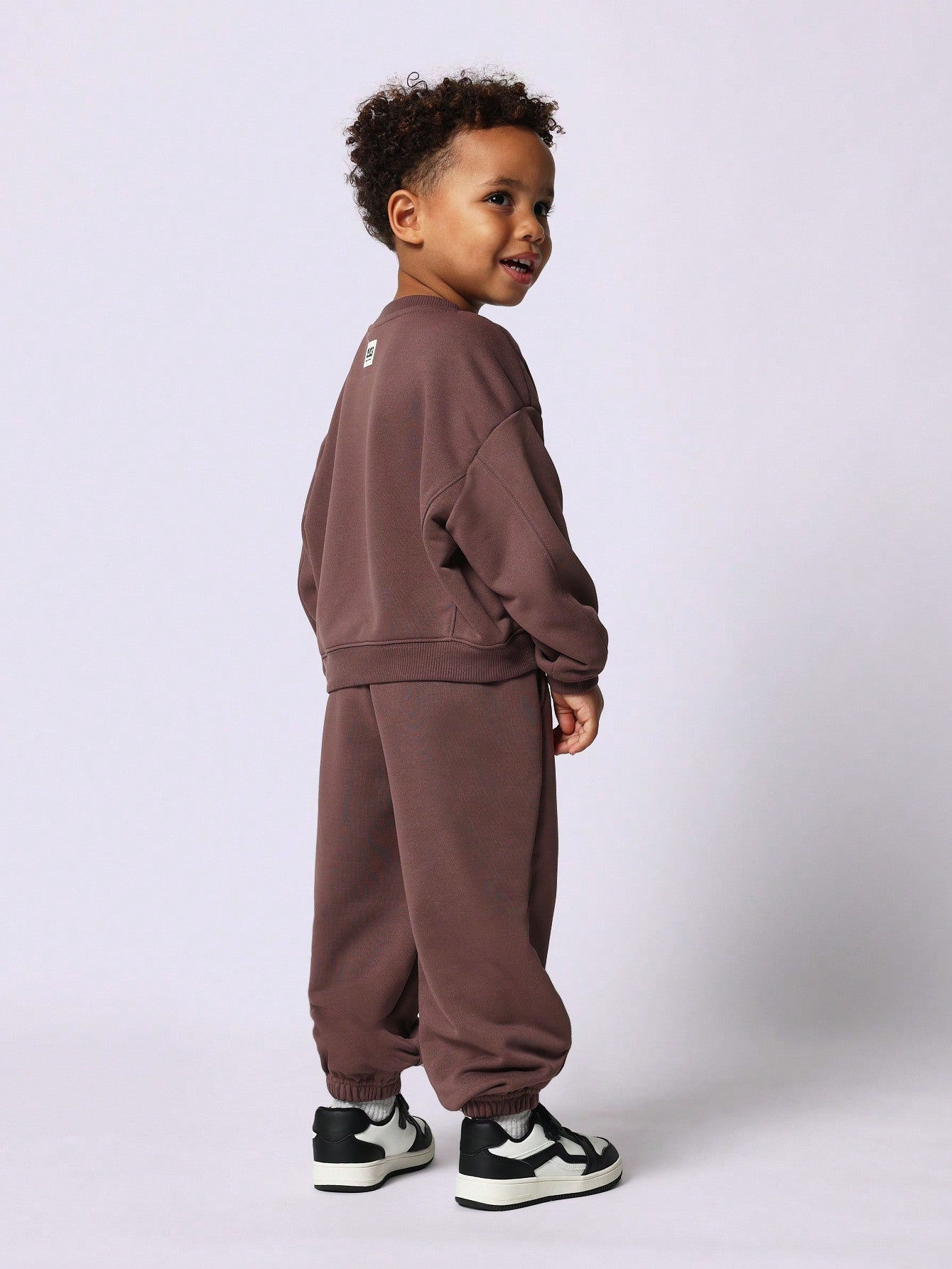 Young Boys Comfy Soft Graphic Printed Sweatshirts And Sweatpants 2 Piece Set