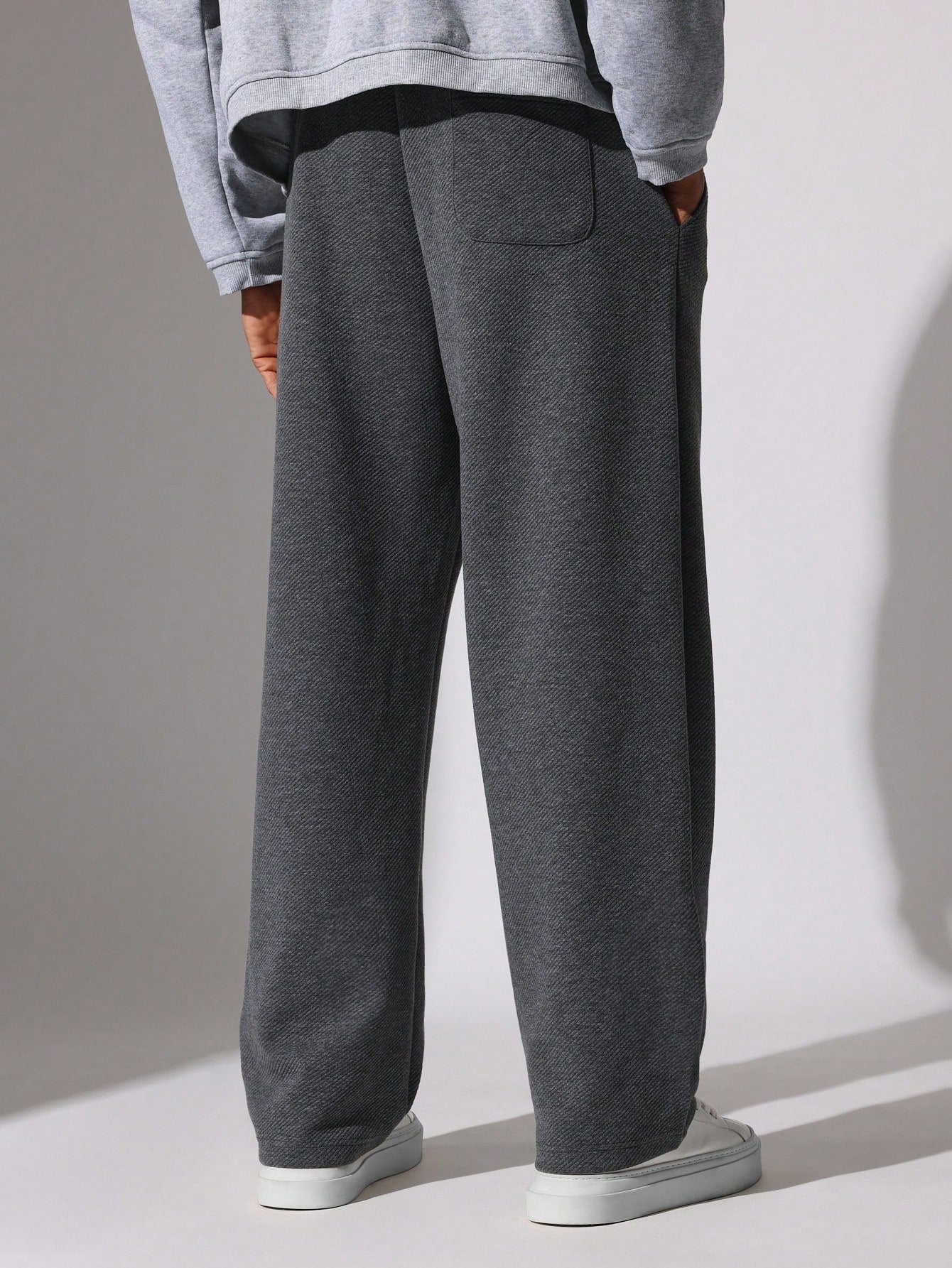 Skater Fit Diagonal Texture Sweatpants With Drawstrings