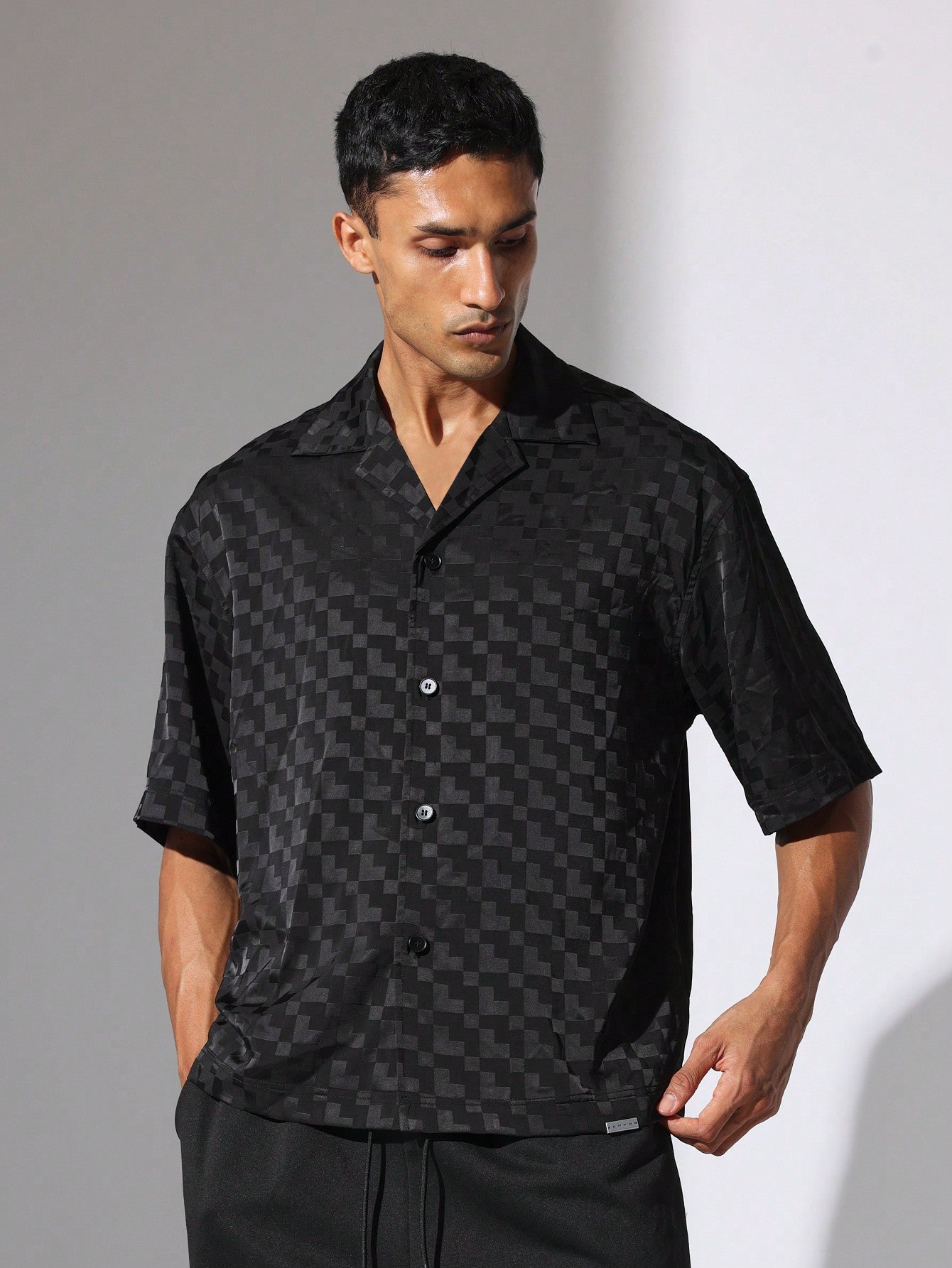 Regular Fit Satin Jacquard Revere Short Sleeve Shirt