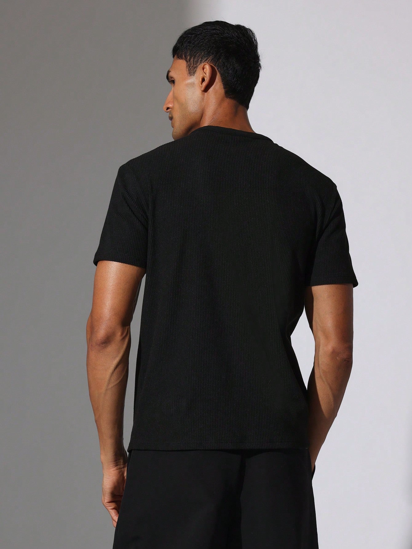 Slim Fit Texture Short Sleeve Henley