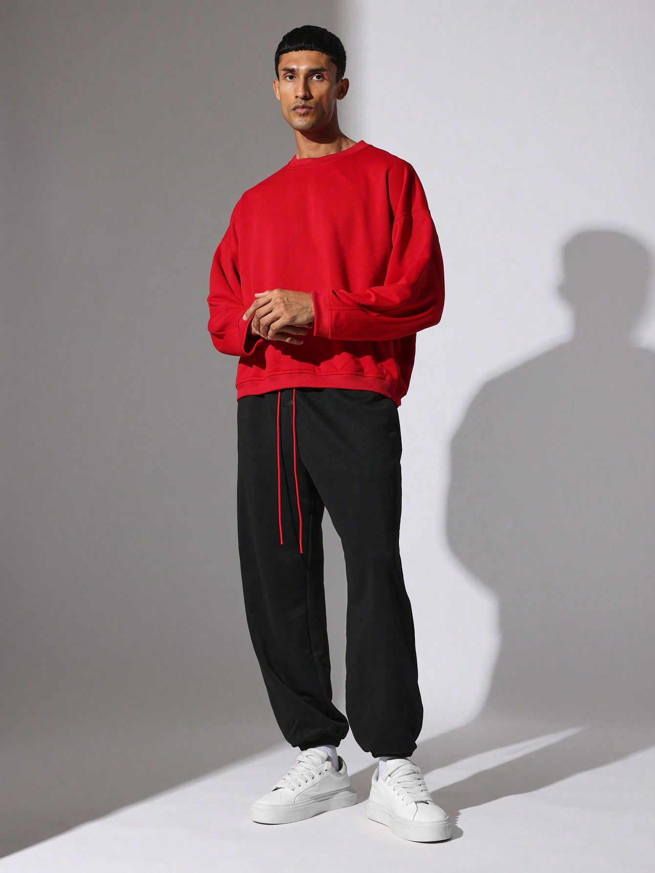 Oversized Fit Lightweight Vintage Sweatshirt And Loose Fit Contrast Jogger 2 Piece Set