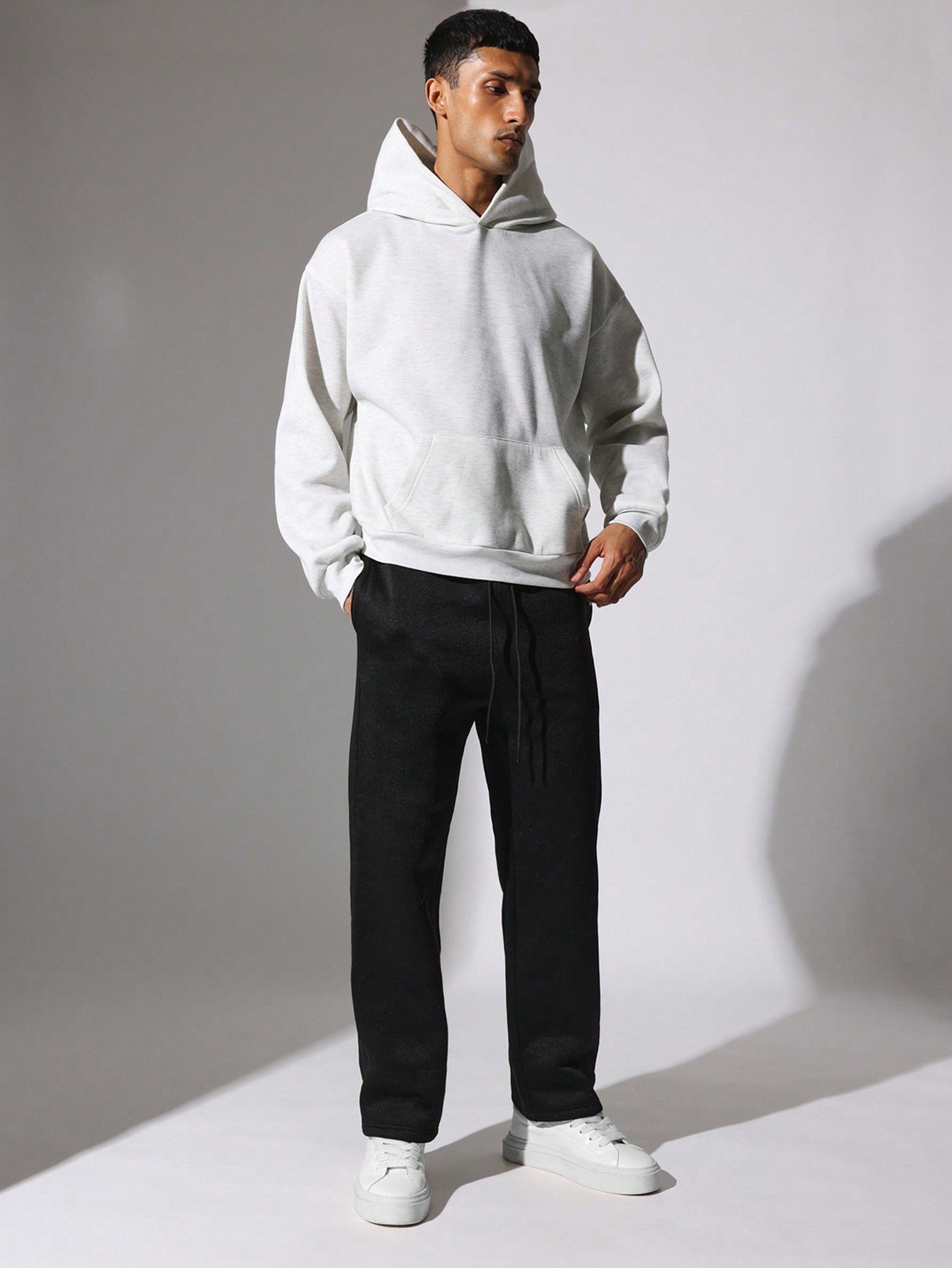 Slim Fit Heavyweight Essential Sweatpants