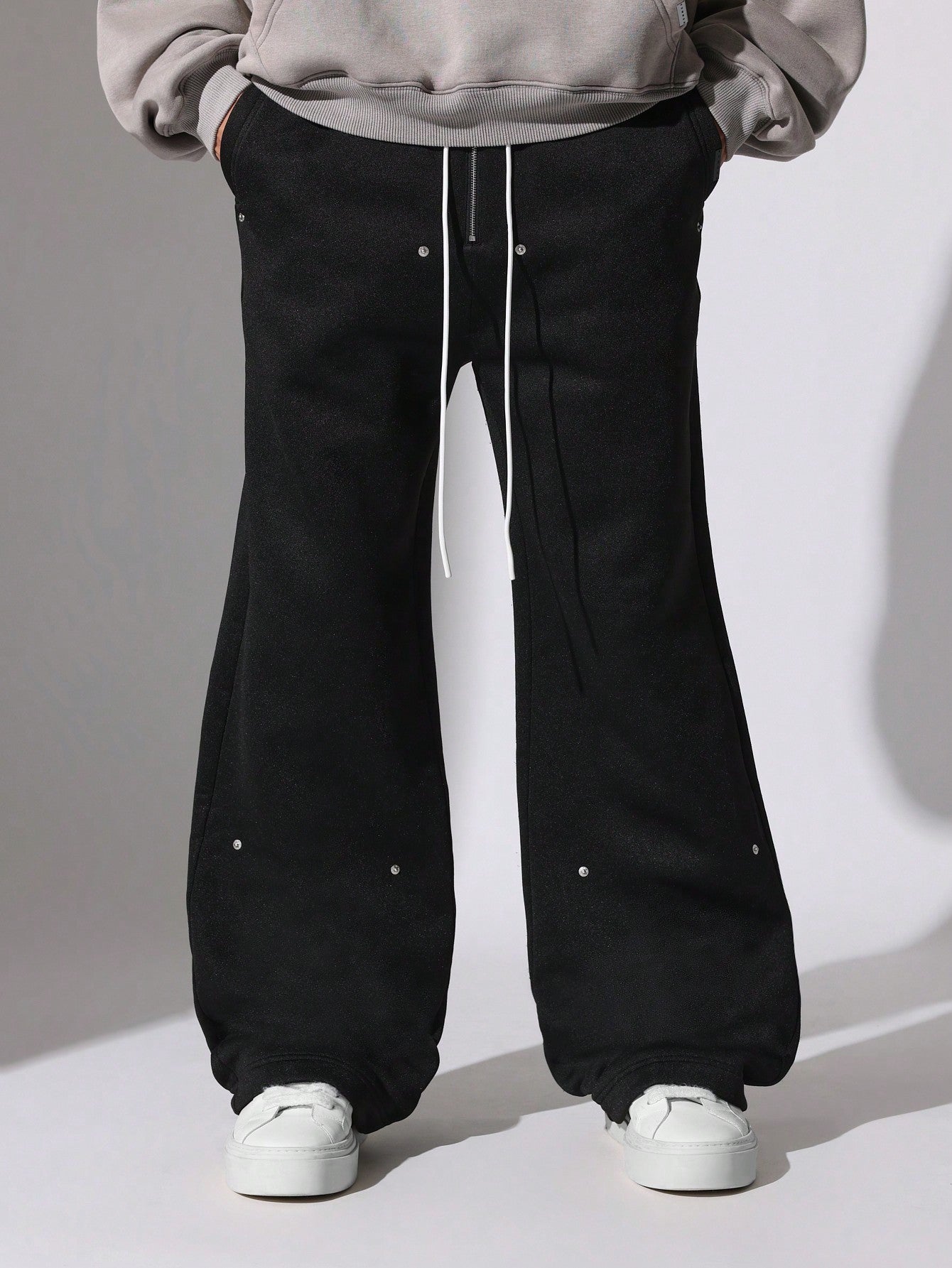 Loose Fit Sweatpants With Eyelets & Drawstrings