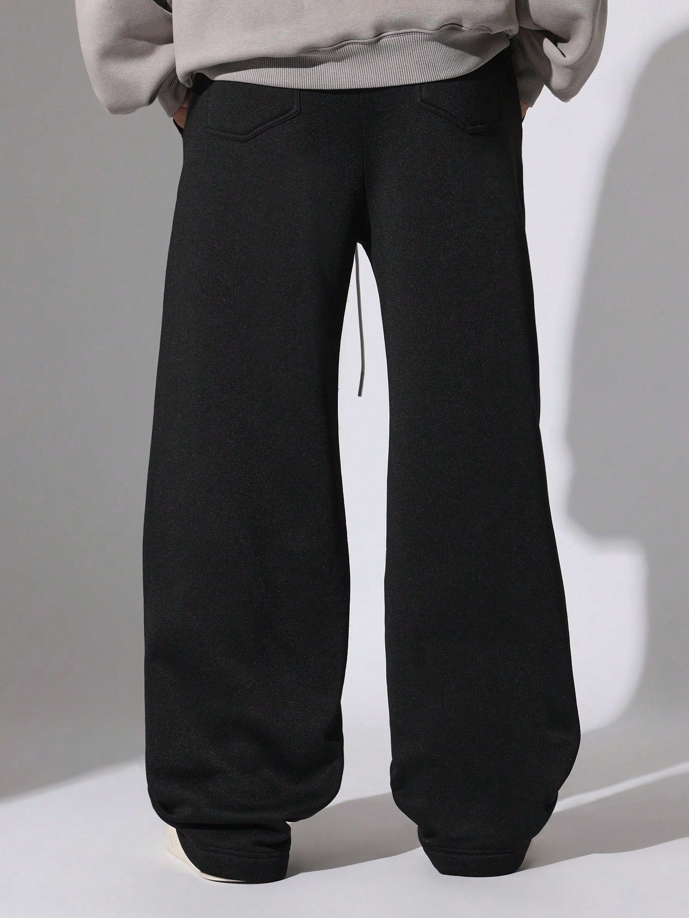 Loose Fit Sweatpants With Eyelets & Drawstrings