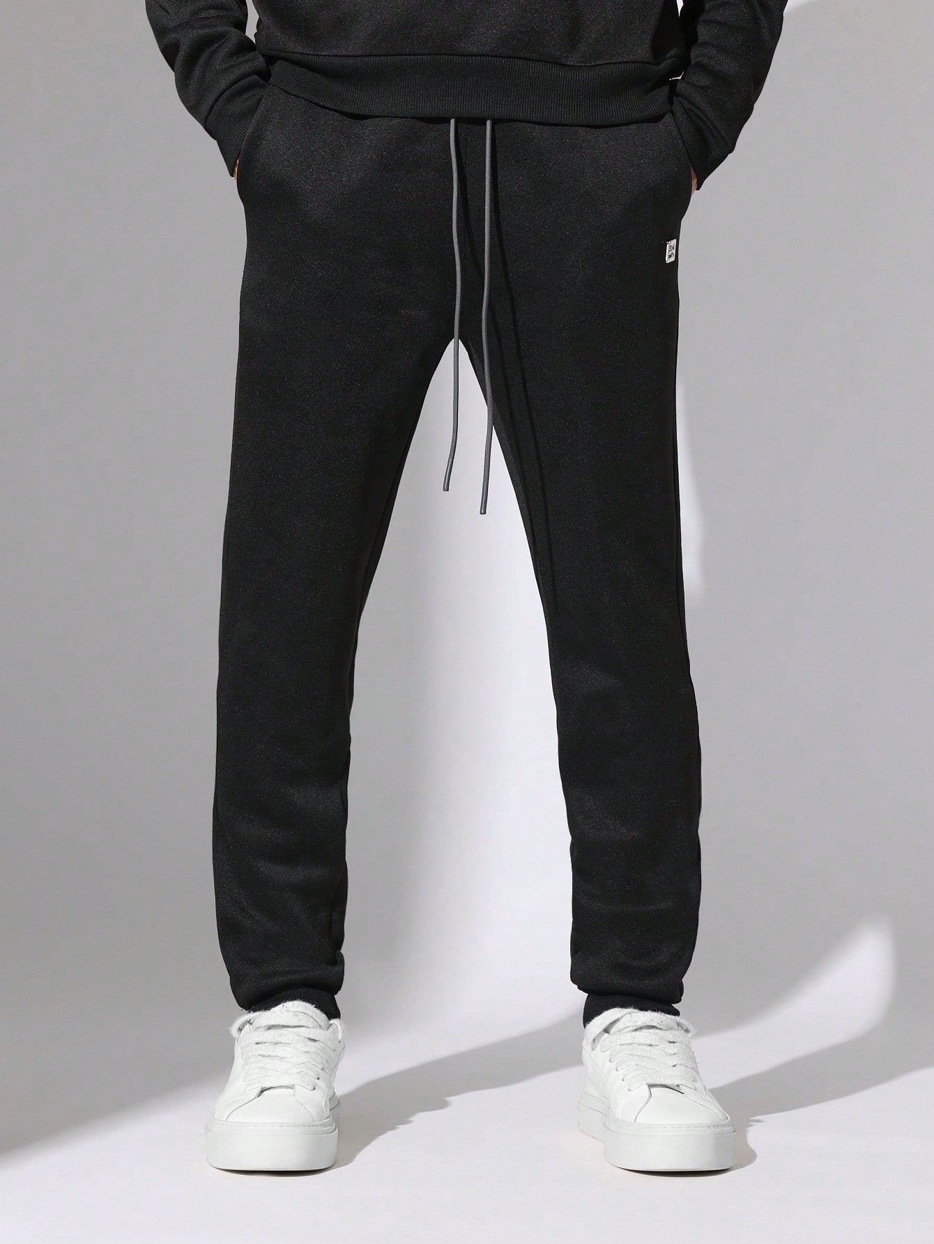 Slim Fit Crew Neck Sweatshirt And Jogger With Drawstrings 2 Piece Set