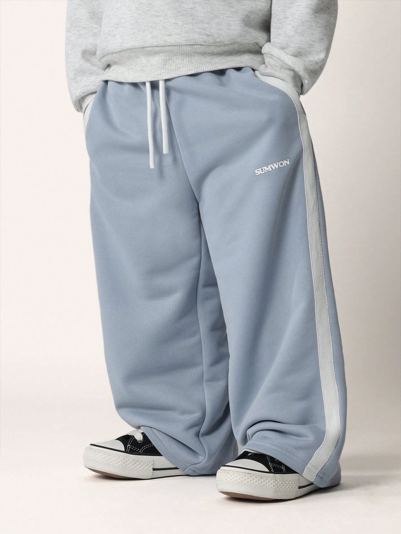 Young Boys Comfy Drop Crotch Sweatpants With Graphic Print & Drawstring