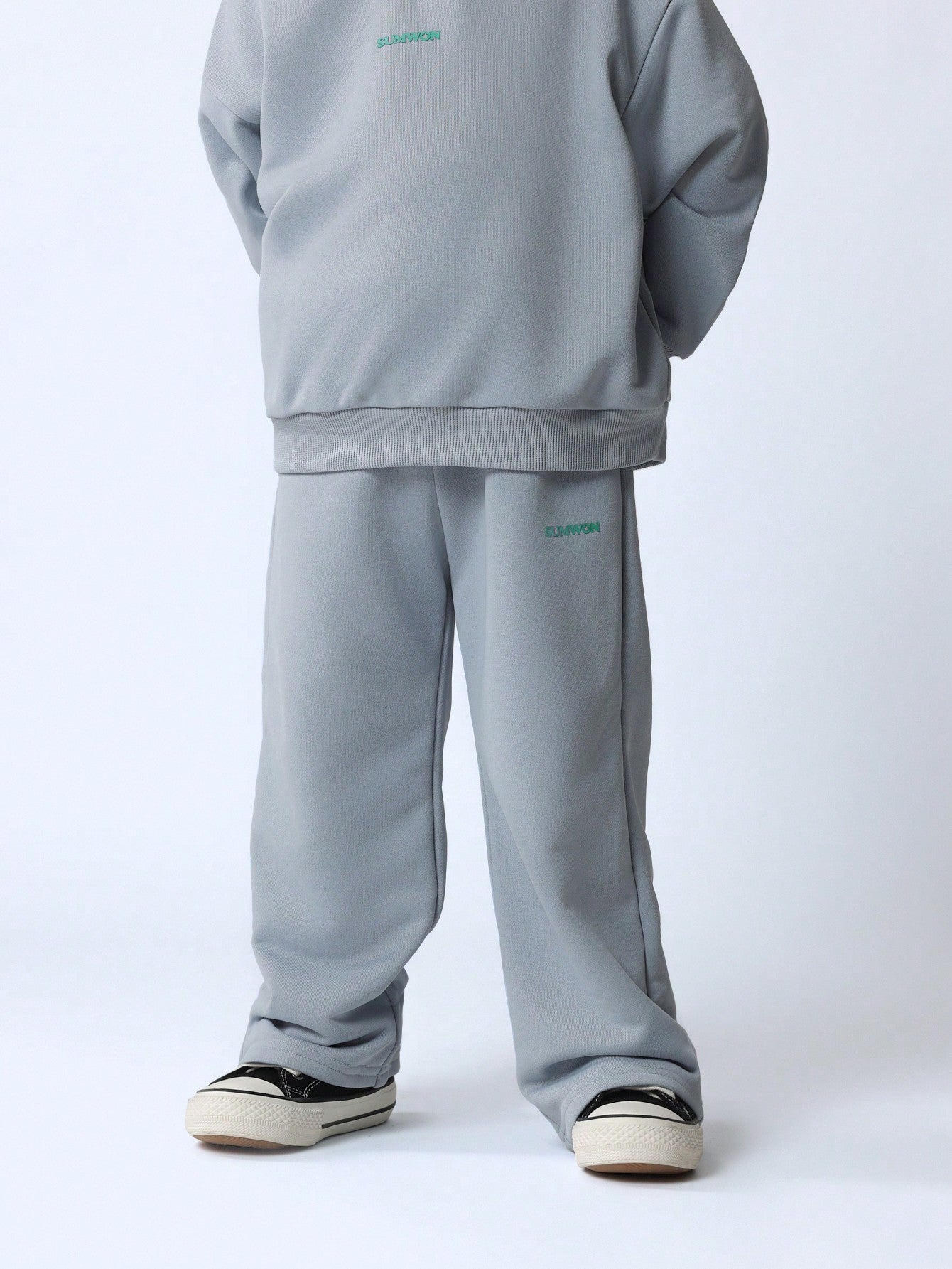 Young Boys Comfy Overhead Hoodie And Sweatpants With Small Graphic Print 2 Piece Set