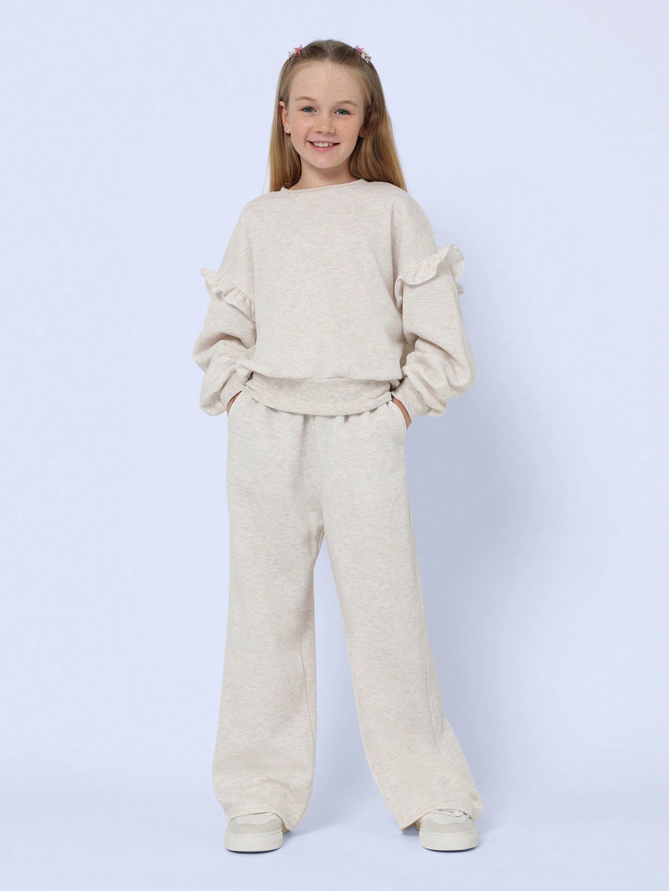 Tween Girls Comfy Regular Fit Crew Neck Frill Sleeve Sweatshirt And Straight Fit Sweatpants 2 Piece Set