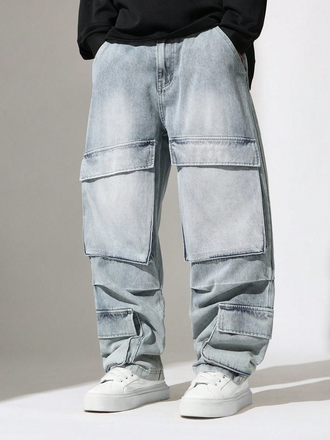 Washed Multi Cargo Skater Jean