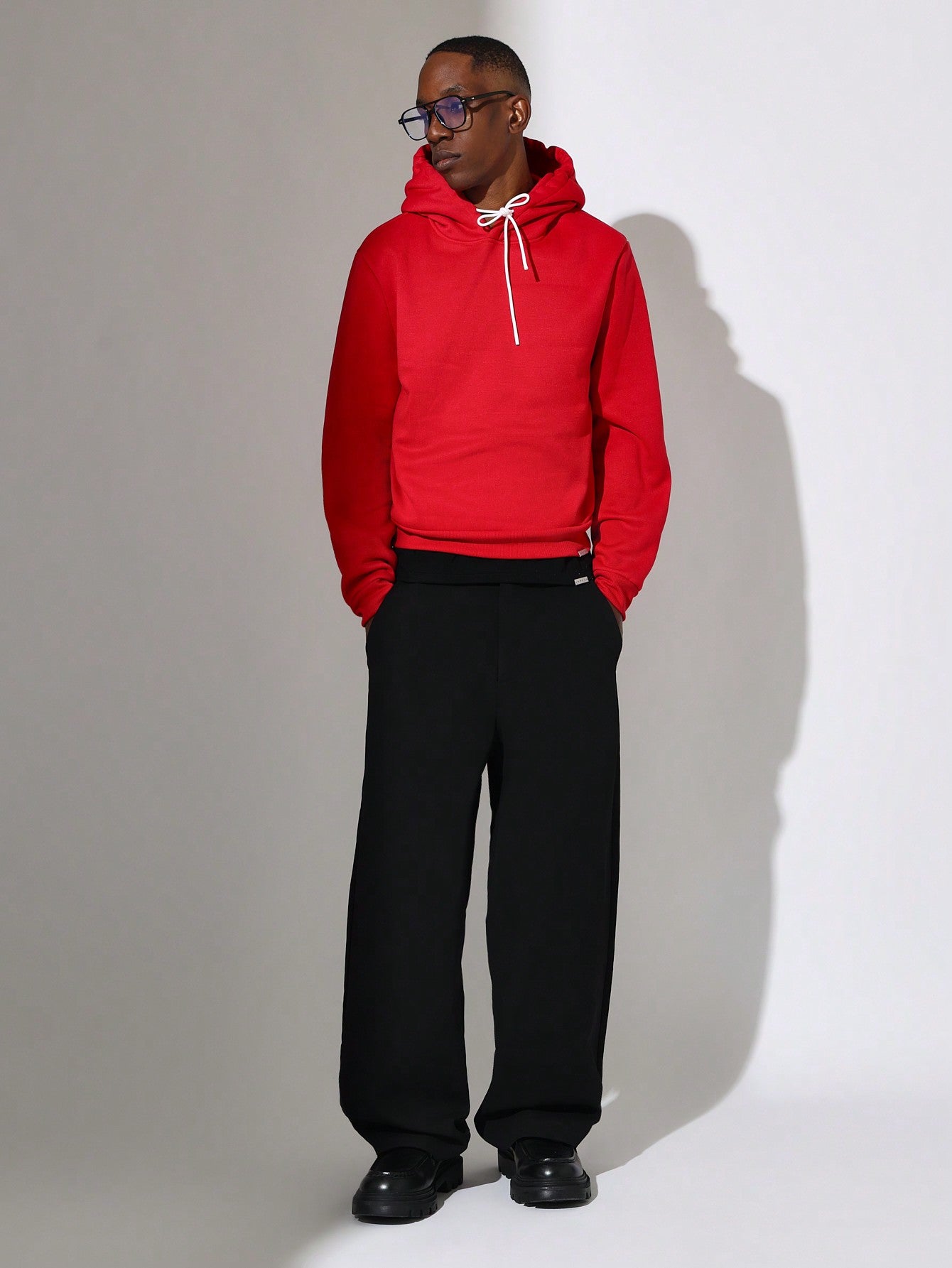 Shrunken Fit Overhead Essential Hoodie