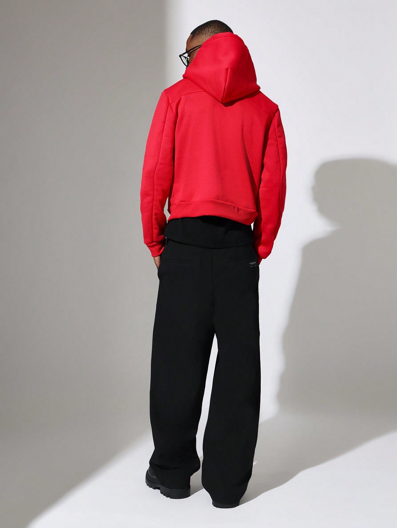 Shrunken Fit Overhead Essential Hoodie