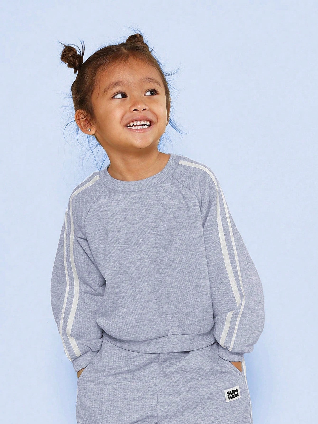 Young Girls Everyday Play Sweatshirt And 90's Jogger 2 Piece Set