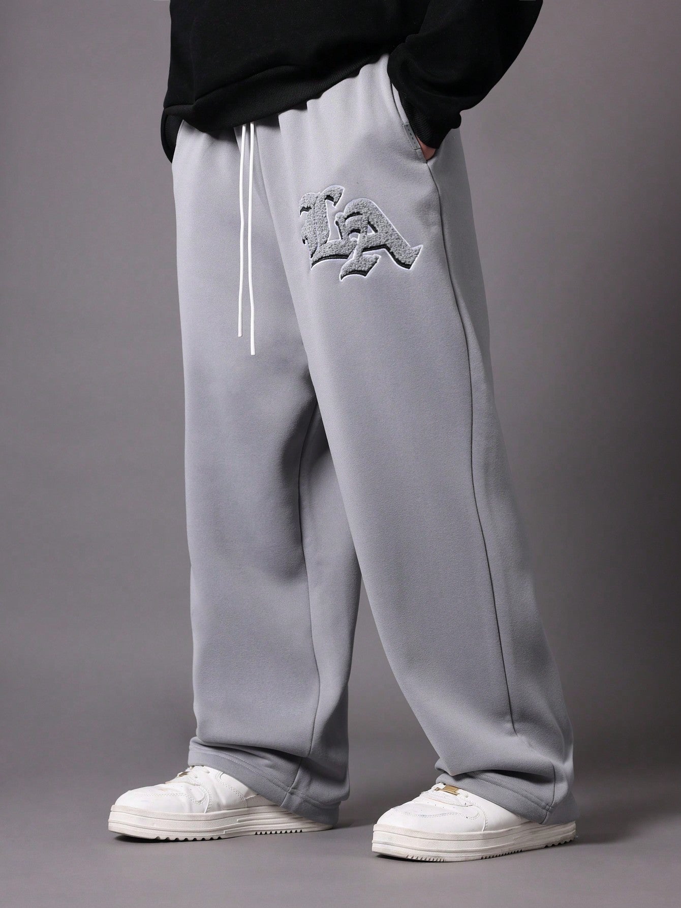 Straight Fit Drop Crotch Sweatpants With Embroidered Applique Pattern