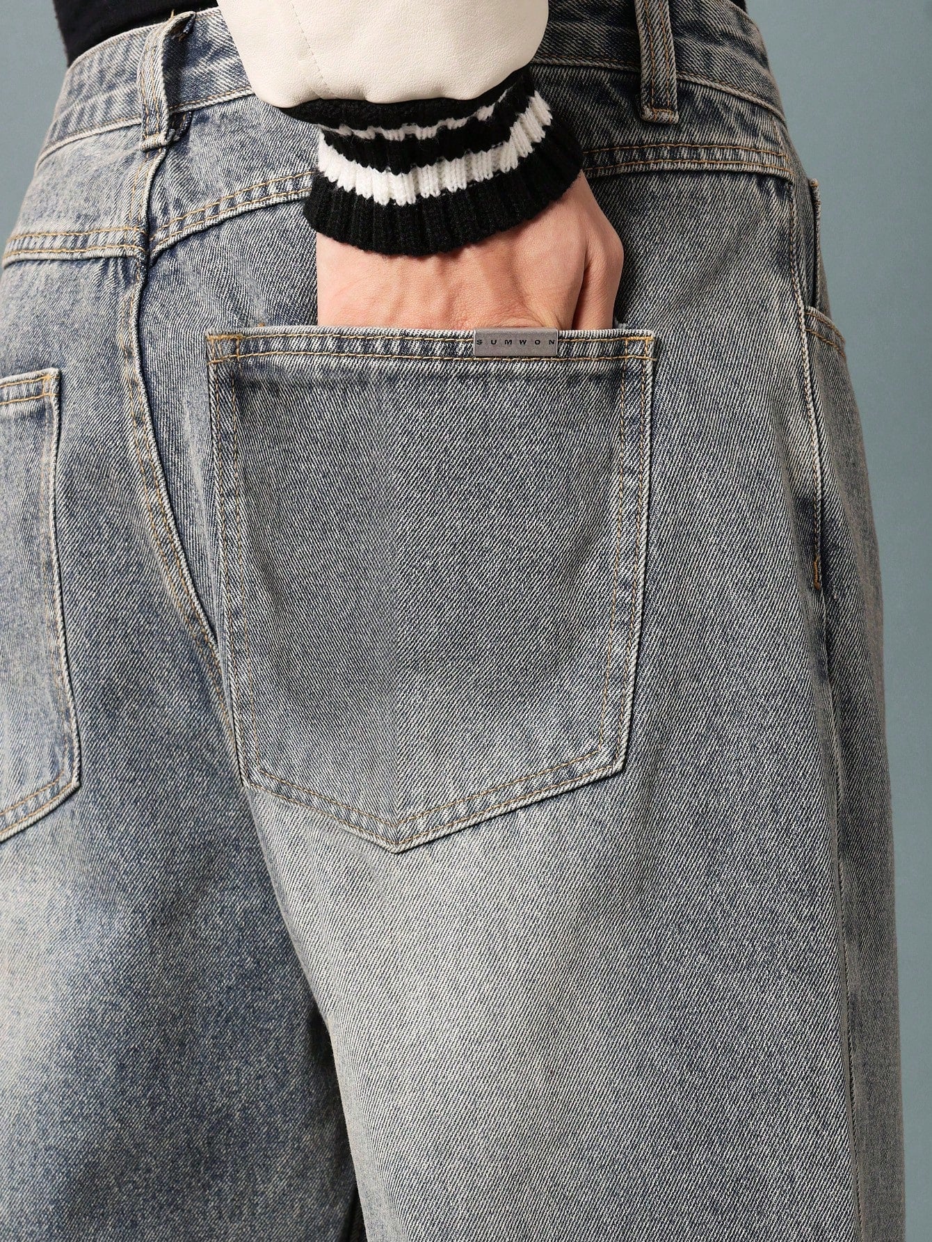 Baggy Fit Washed Jean