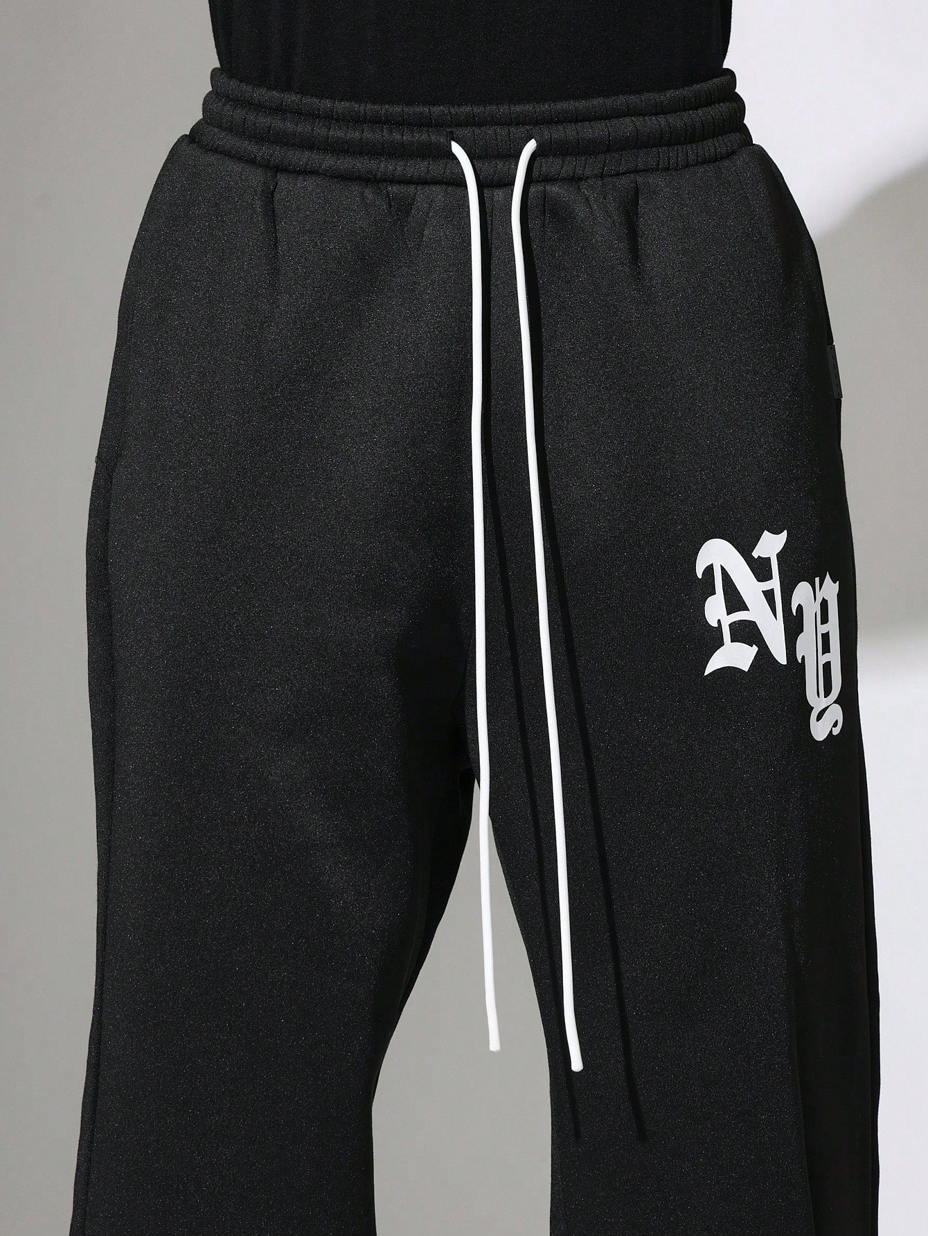 Crop Fit Overhead Hoodie And Straight Fit Drop Crotch Sweatpants With Small Graphic Print & Drawstrings 2 Piece Set