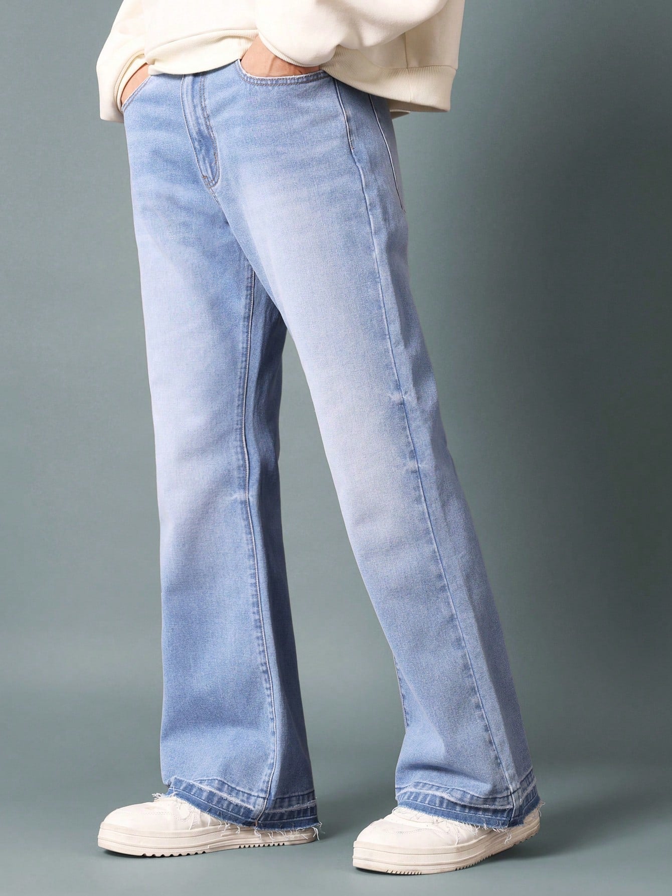 Flare Fit Washed Jean