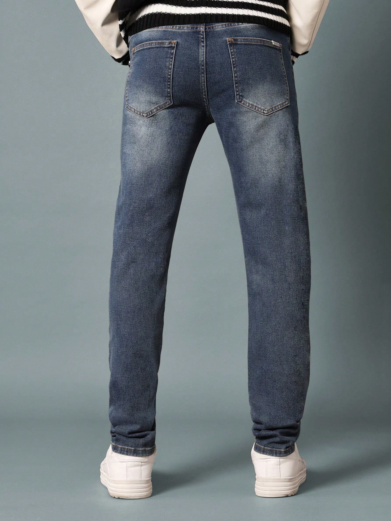 Skinny Fit Mid Wash Jean