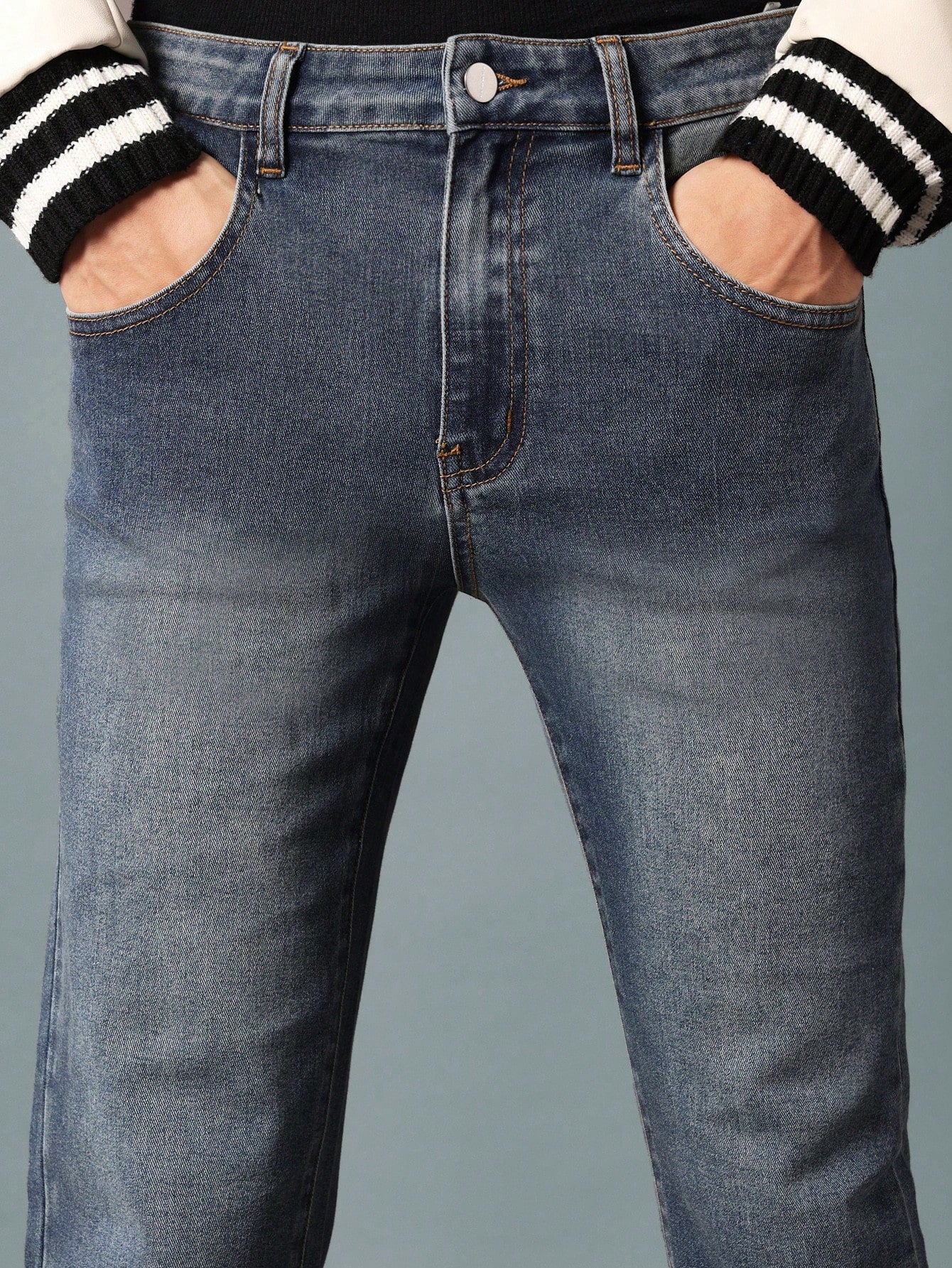 Skinny Fit Mid Wash Jean