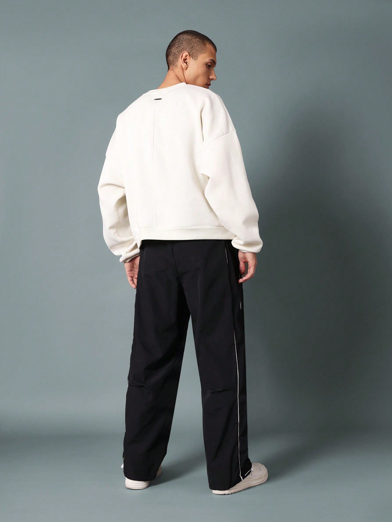 Loose Fit Baggy Nylon Pant With Piping Detail