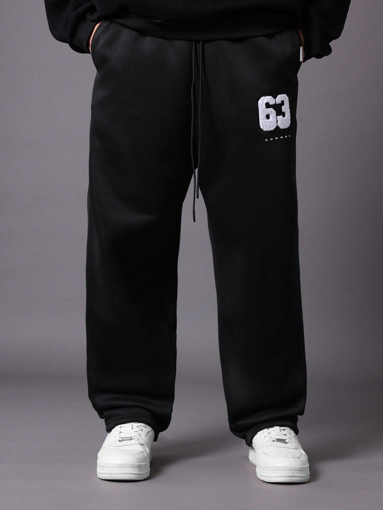 Drop Crotch Sweatpants With Drawstrings & Applique Embroidery Pattern