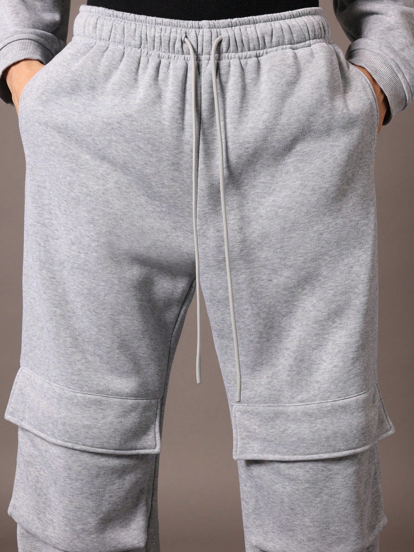 Straight Fit Front Cargo Pockets Jogger With Drawstrings