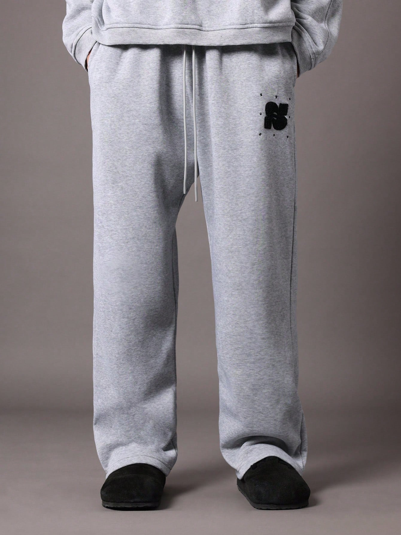 Drop Crotch Sweatpants With Drawstrings & Applique Embroidery Pattern