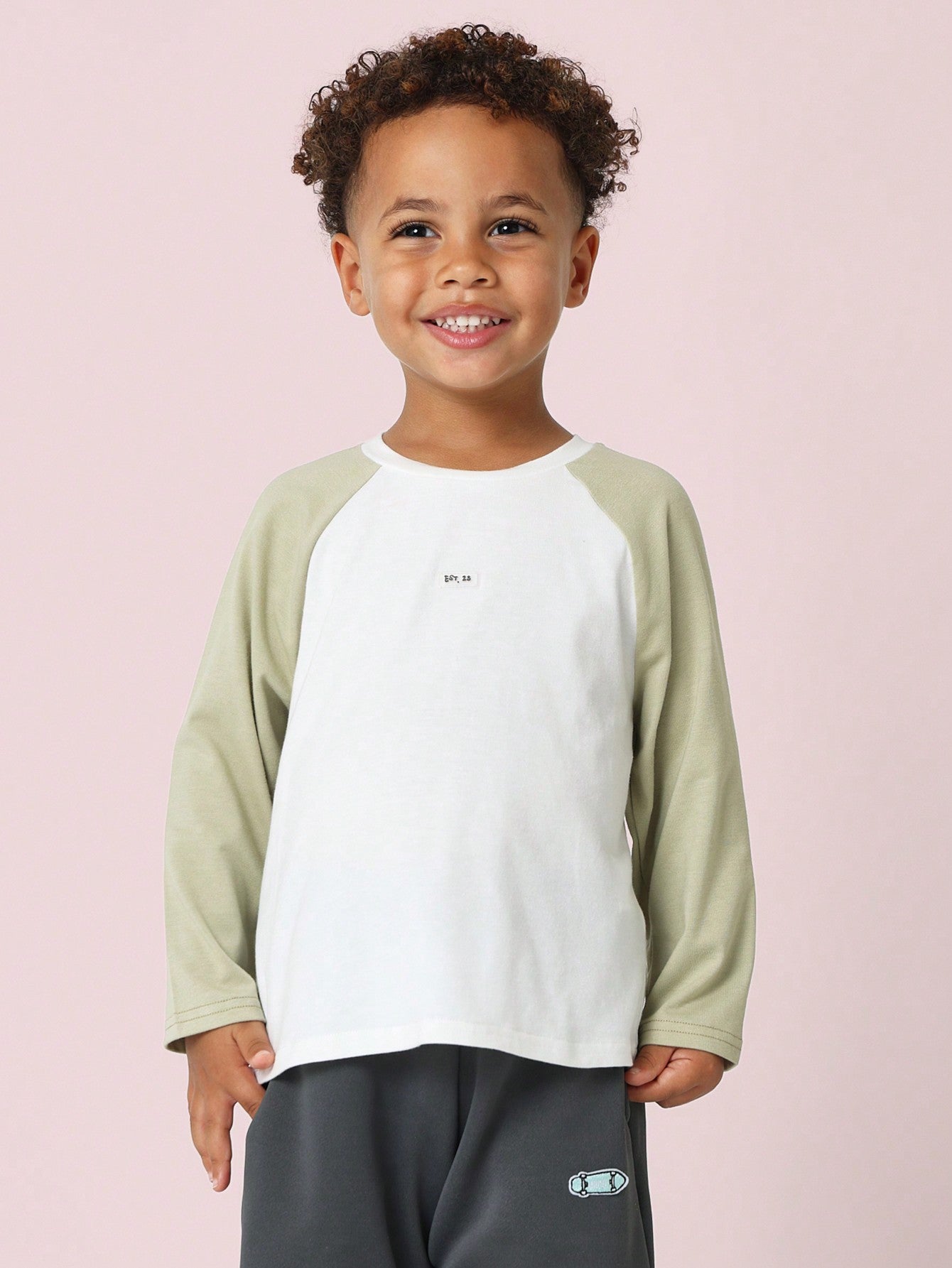 Young Boys Comfy Raglan Colour Block Long Sleeve T-Shirt With Small Graphic Print