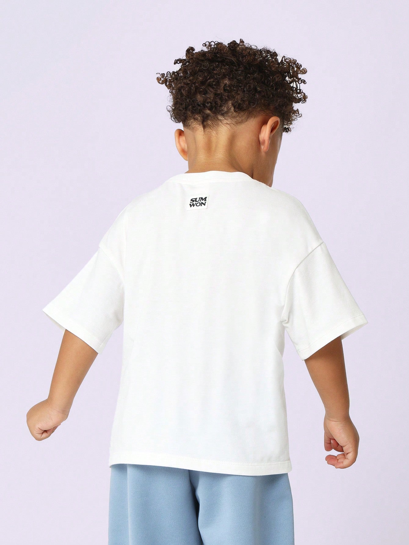 Young Boys Comfy Oversized Fit Short Sleeve Solid T-Shirt And Contast Colour Jogger 2 Piece Set