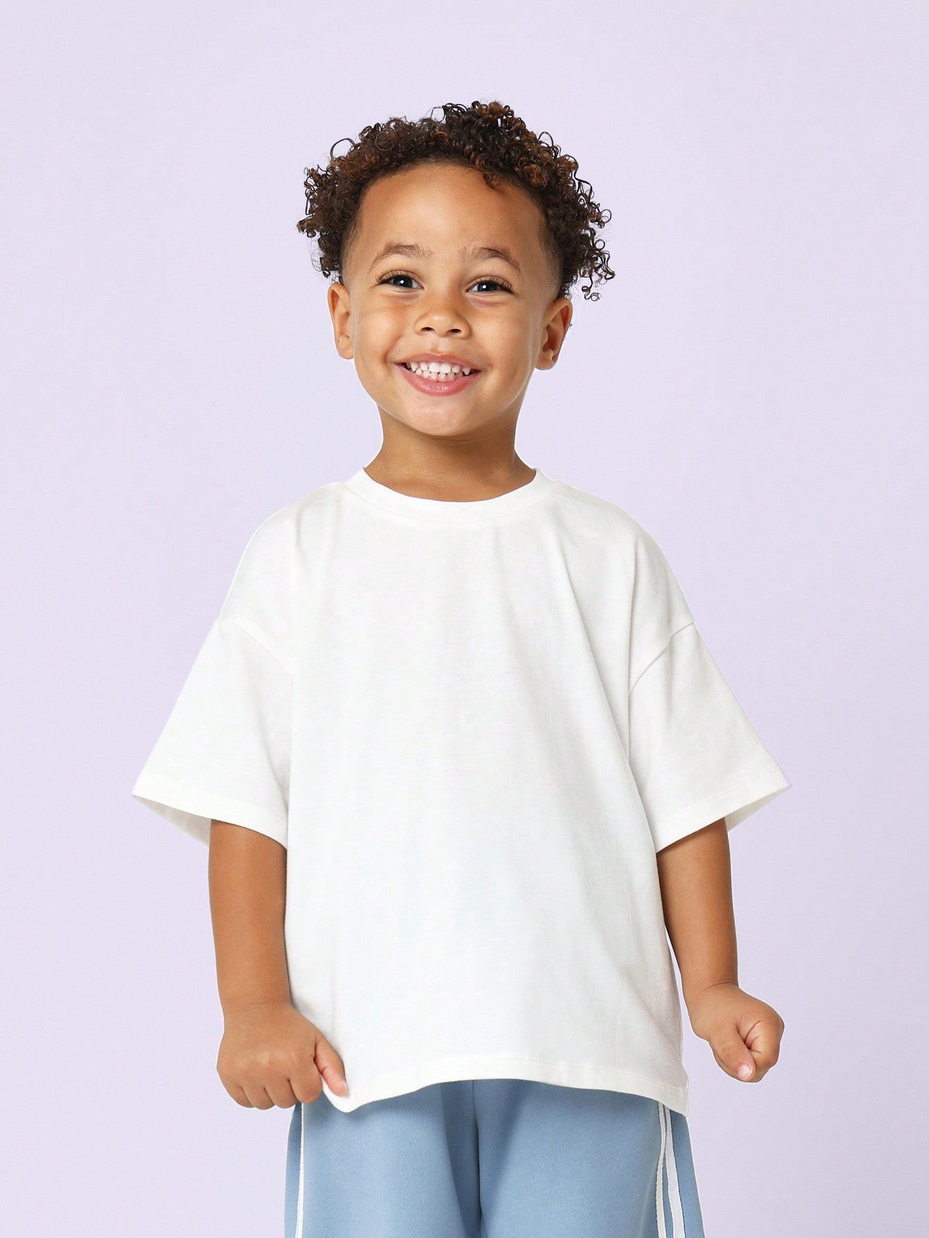 Young Boys Comfy Oversized Fit Short Sleeve Solid T-Shirt And Contast Colour Jogger 2 Piece Set