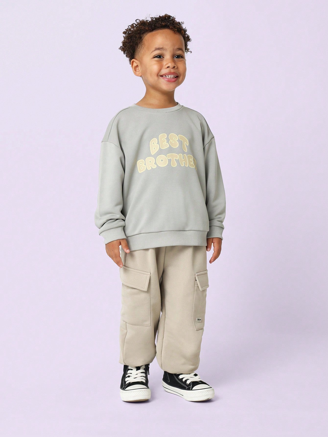 Young Boys Comfy Regular Fit Crewneck Sweatshirt With Best Brother Graphic Print