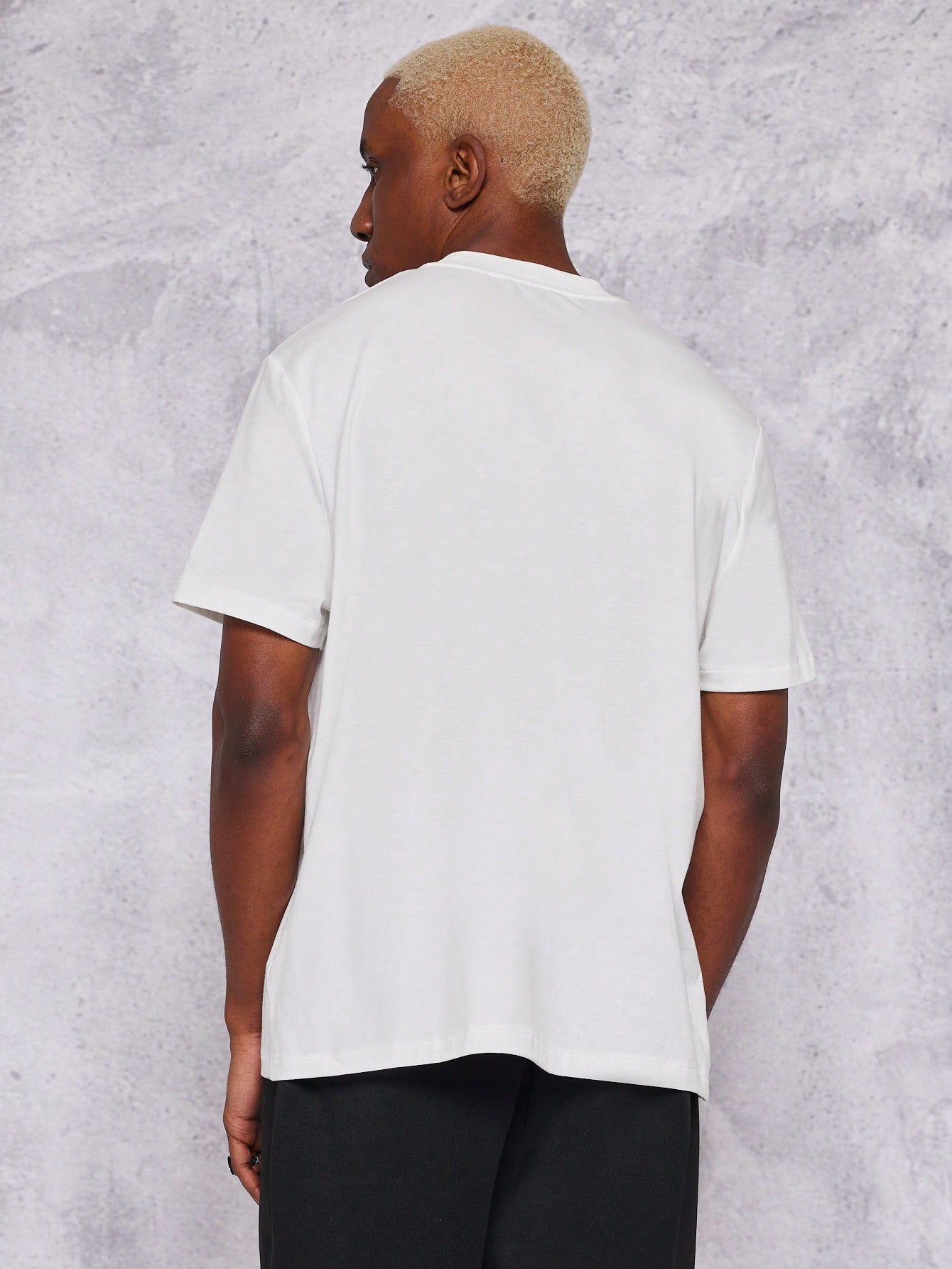 Slim Fit Essential Short Sleeve Tee