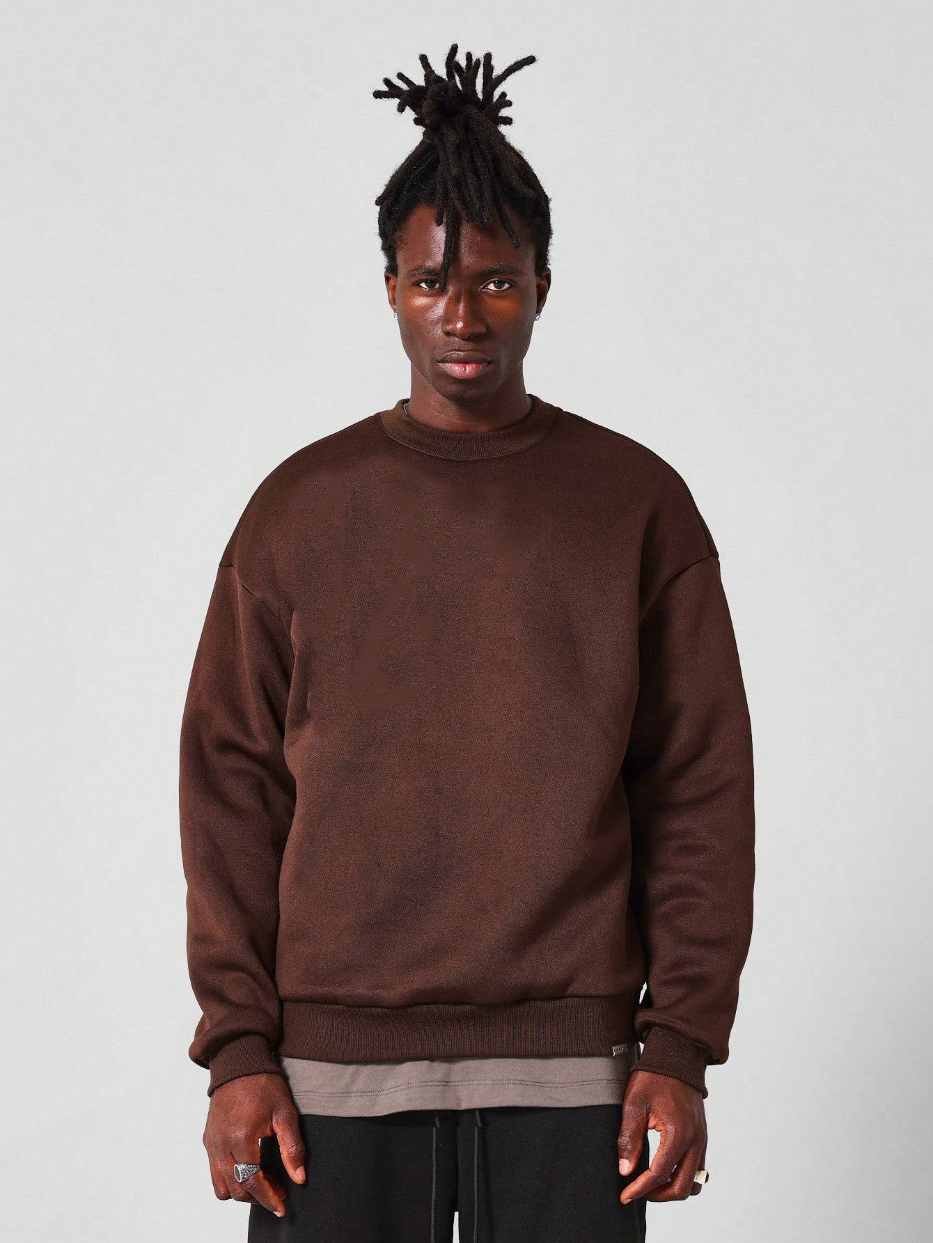 Regular Fit Essential Sweatshirt