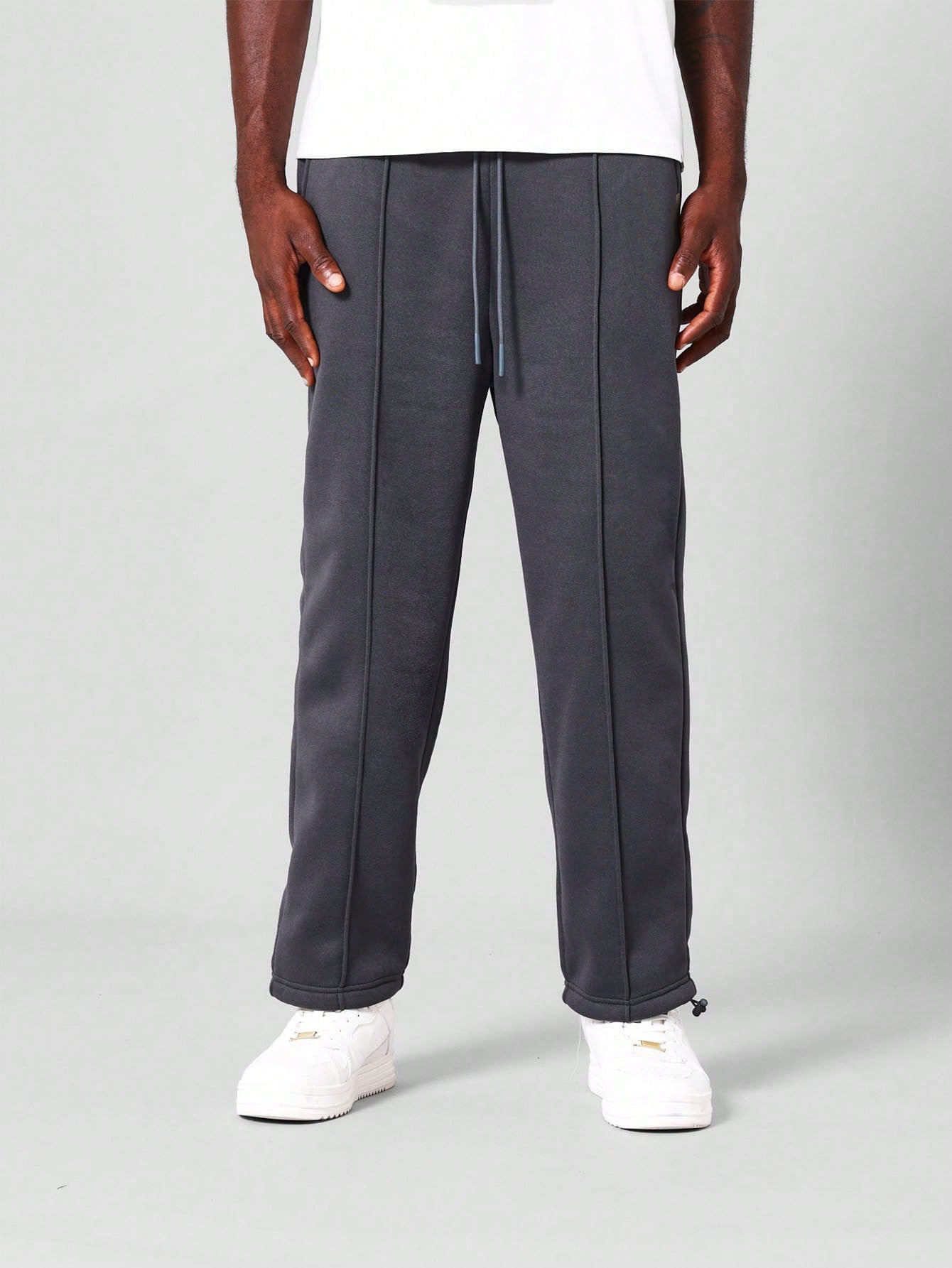 Straight Fit Essential Jogger