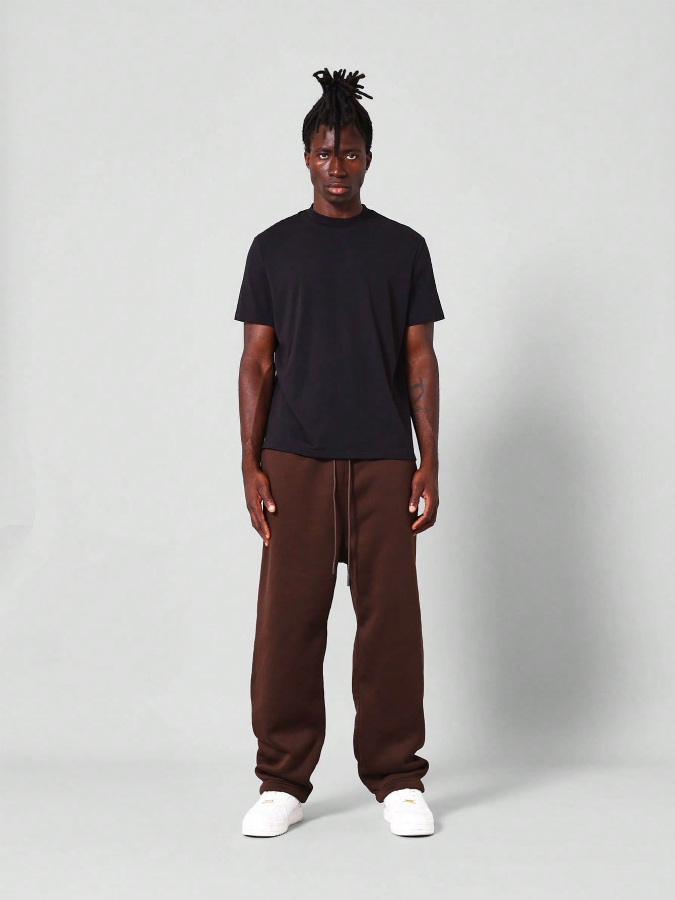 Straight Fit Essential Drop Crotch Jogger