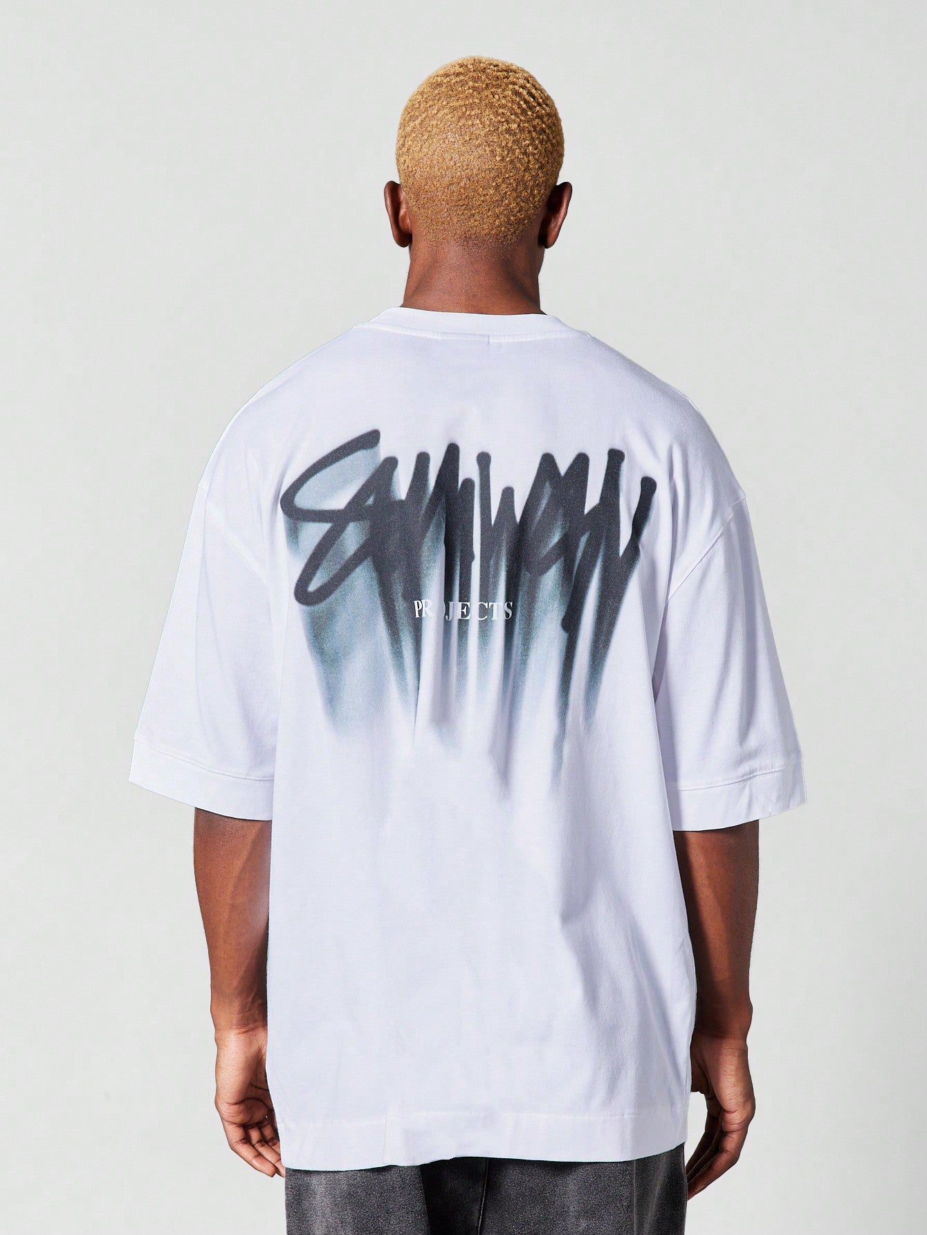 Oversized Short Sleeve Tee With Graffiti Graphic Print