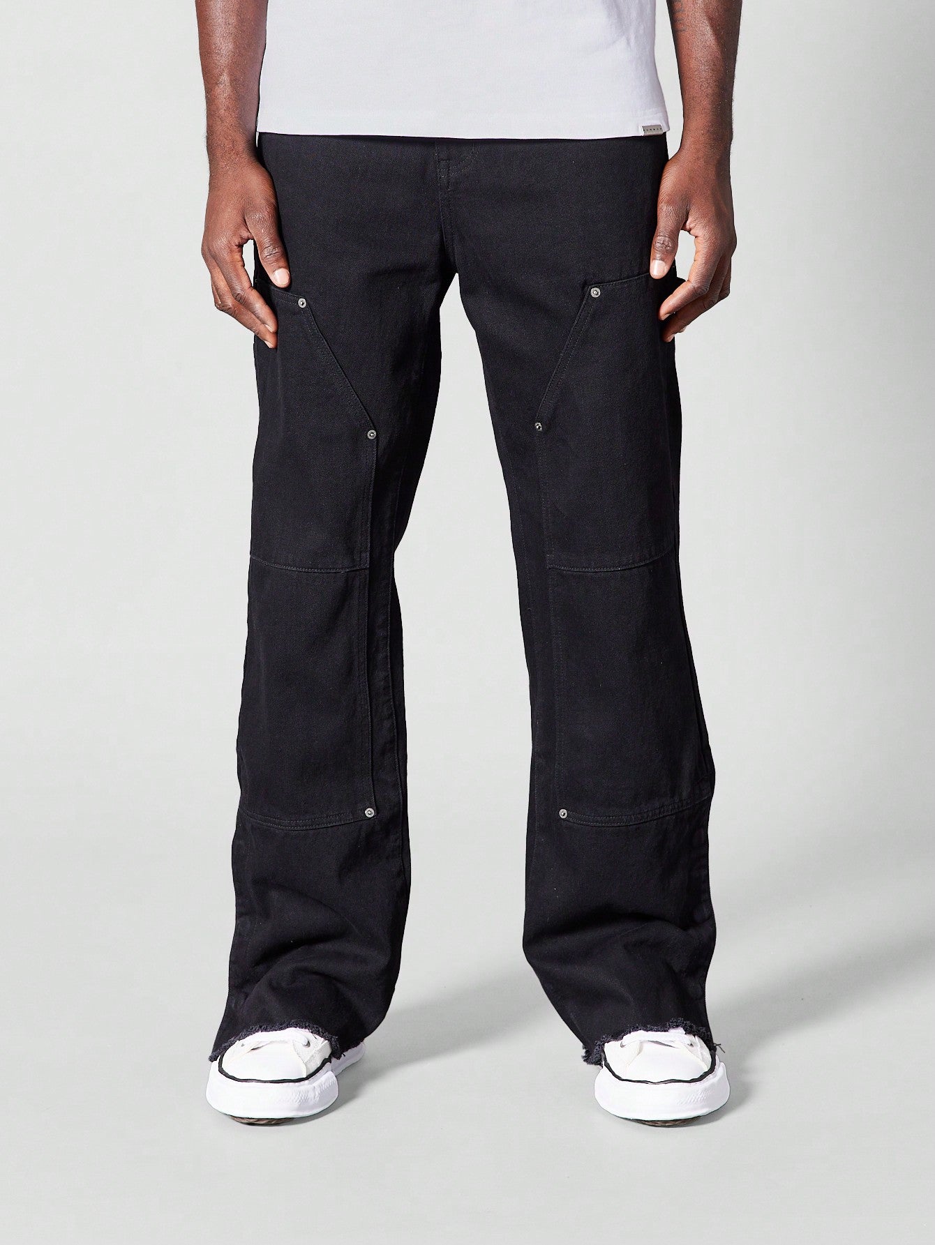 Loose Fit Carpenter Jean With Split Hem