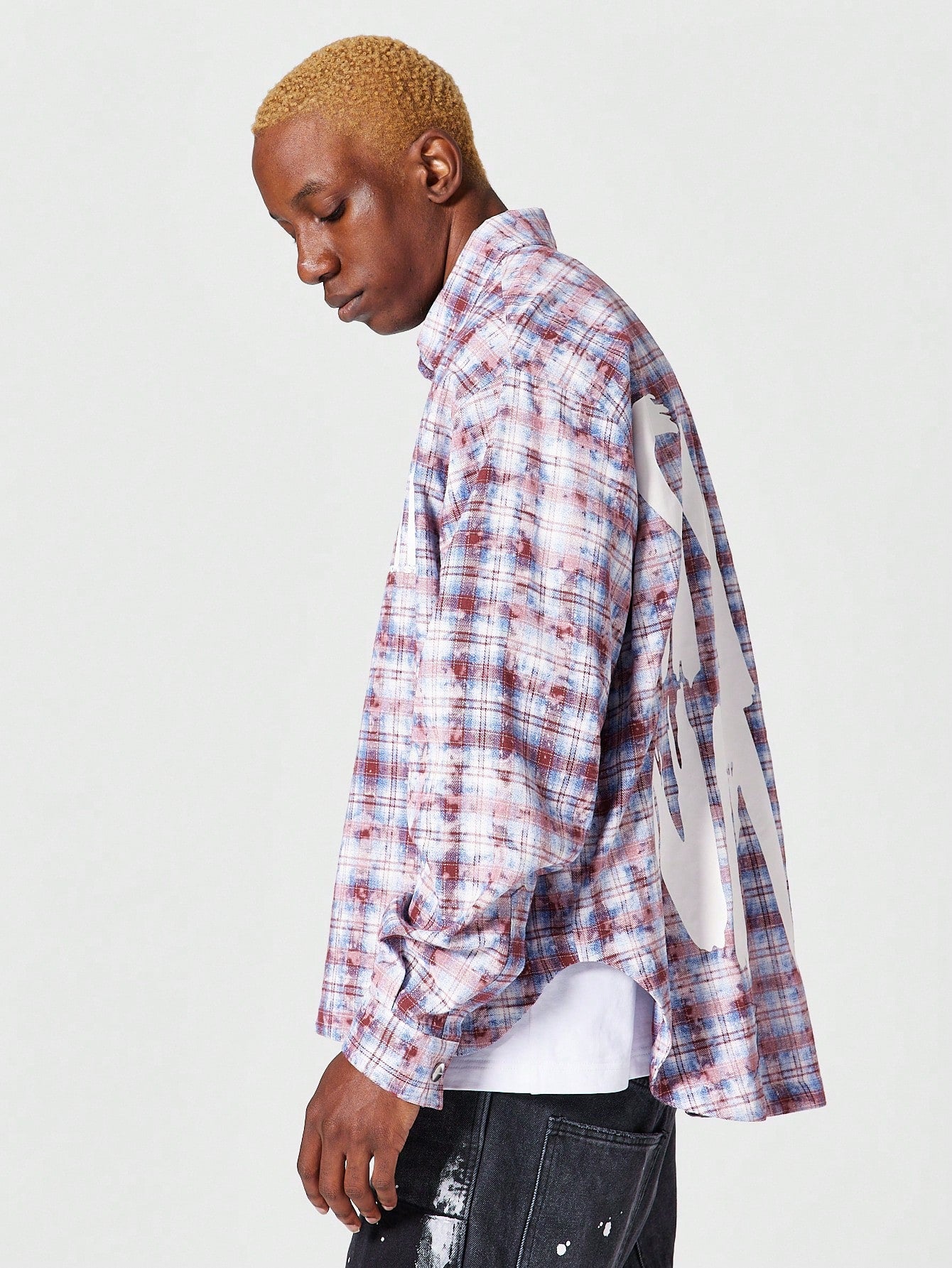 Checked Shirt With Back Print And Snap Button Fastening