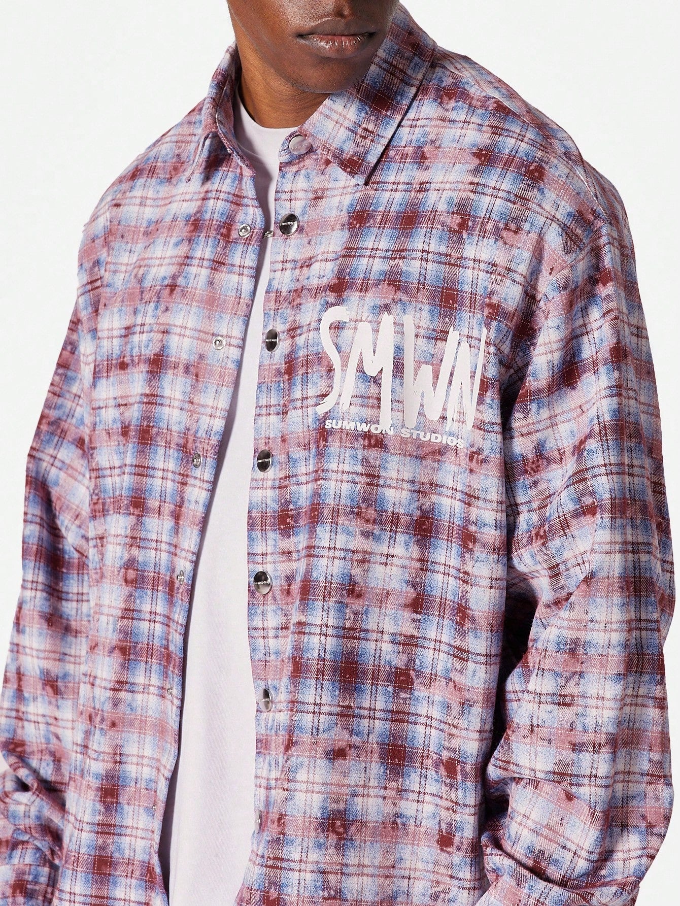 Checked Shirt With Back Print And Snap Button Fastening